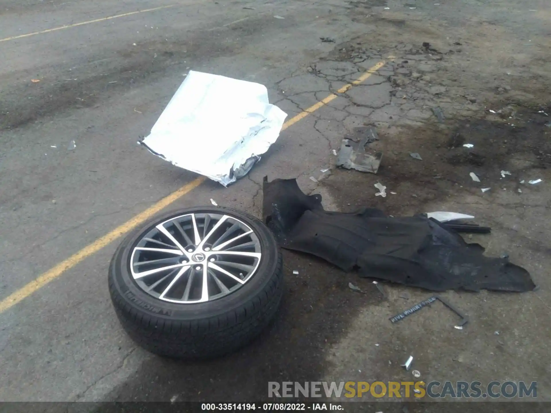 12 Photograph of a damaged car 58ADZ1B13NU128143 LEXUS ES 2022