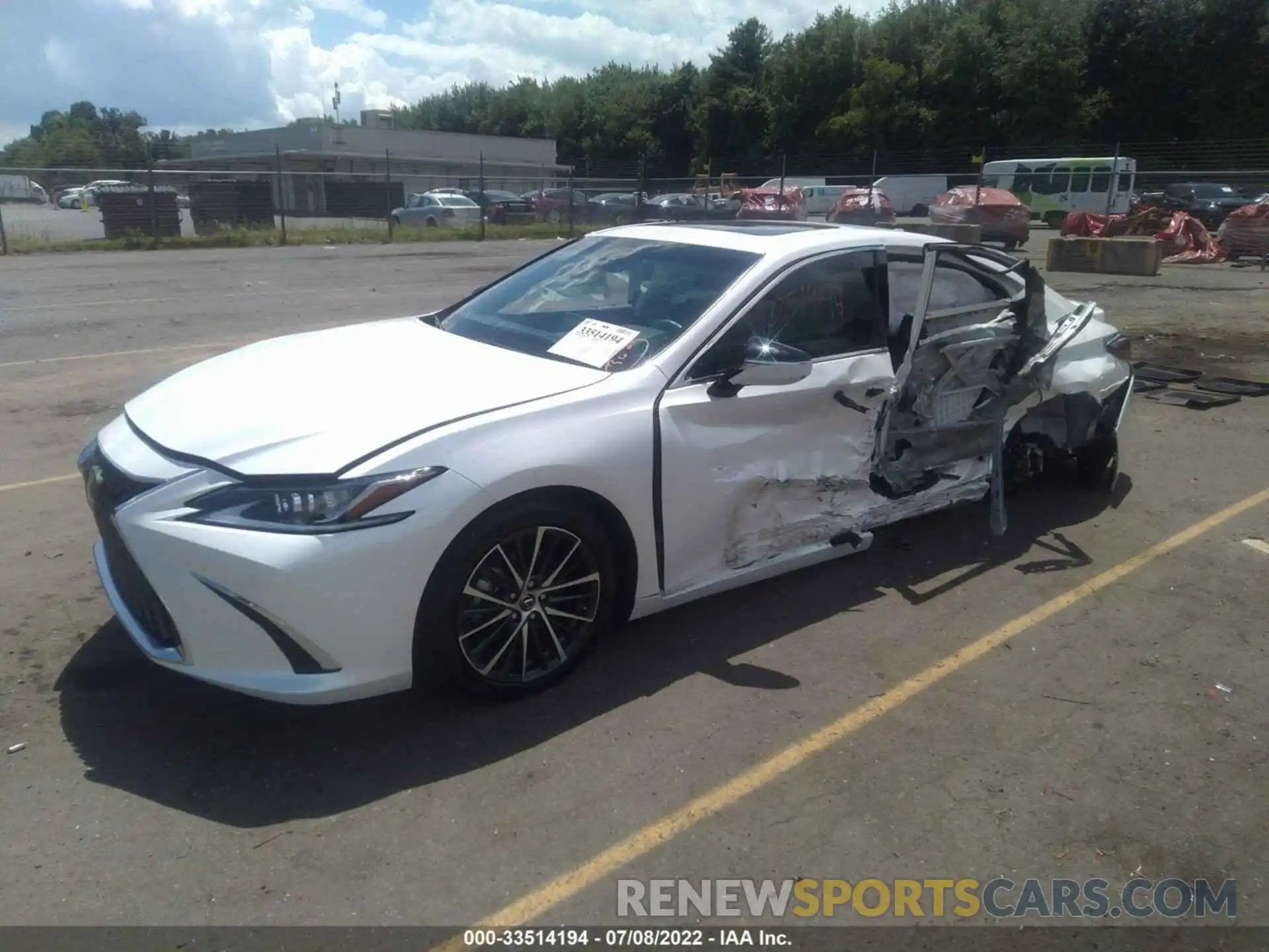 2 Photograph of a damaged car 58ADZ1B13NU128143 LEXUS ES 2022