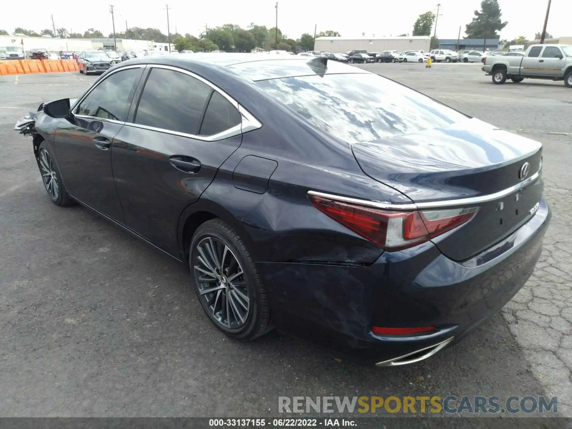 3 Photograph of a damaged car 58ADZ1B15NU120545 LEXUS ES 2022