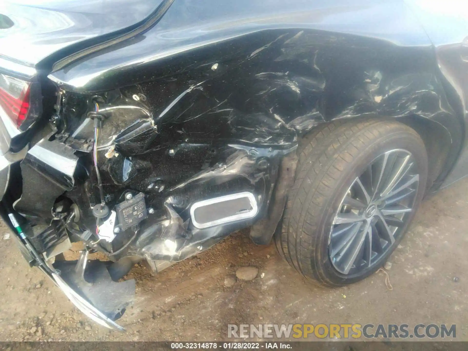 6 Photograph of a damaged car 58ADZ1B16NU113118 LEXUS ES 2022