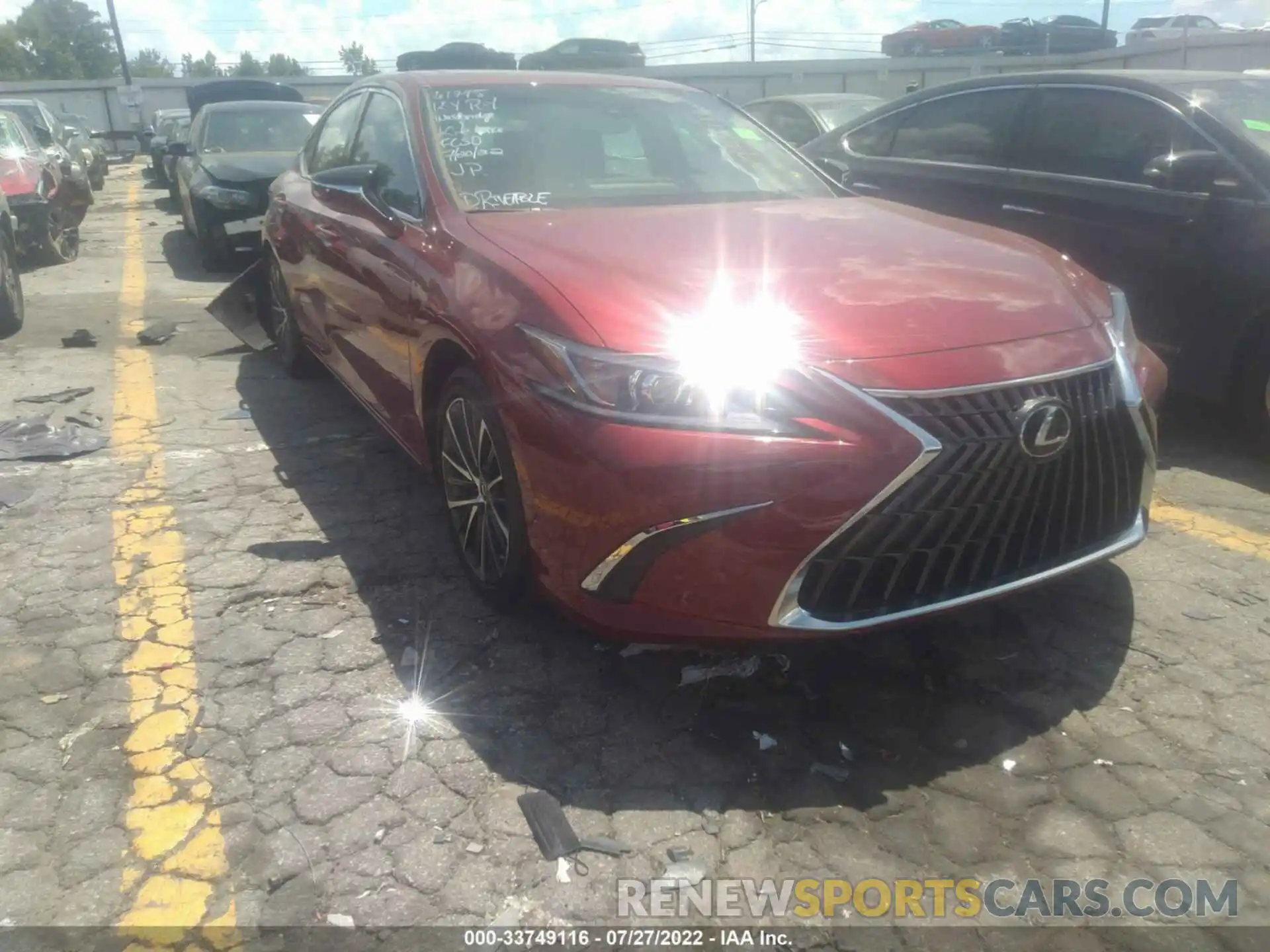 1 Photograph of a damaged car 58ADZ1B18NU115274 LEXUS ES 2022