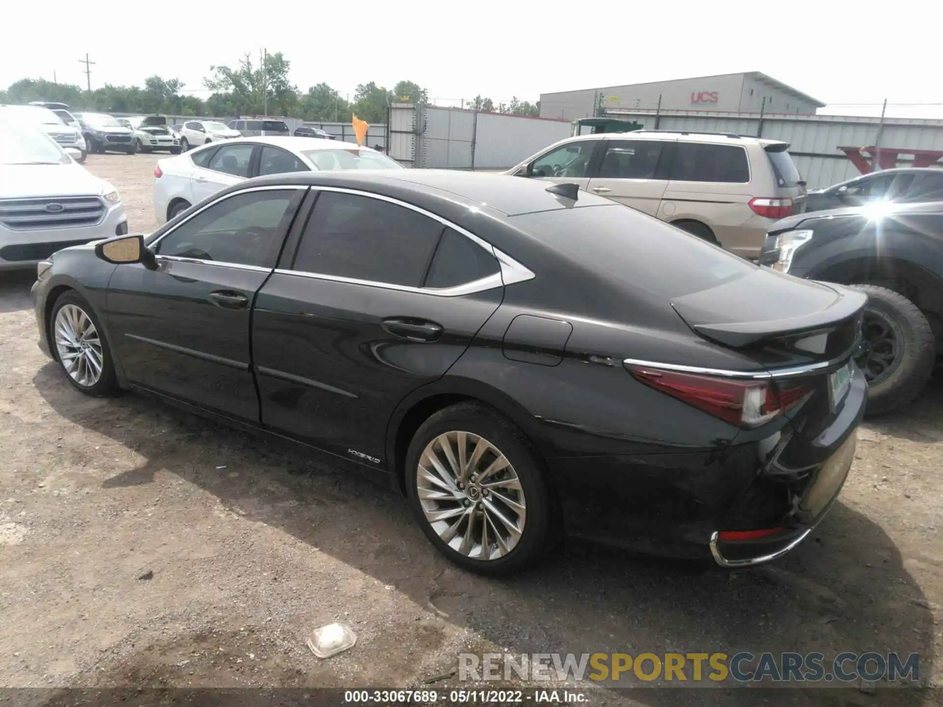 3 Photograph of a damaged car 58AFA1C13NU019244 LEXUS ES 2022