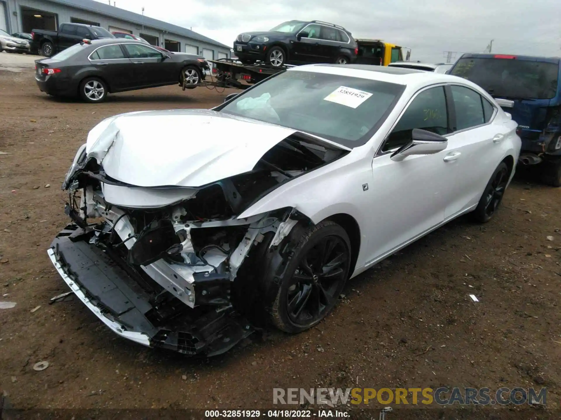 2 Photograph of a damaged car 58AGZ1B19NU113577 LEXUS ES 2022