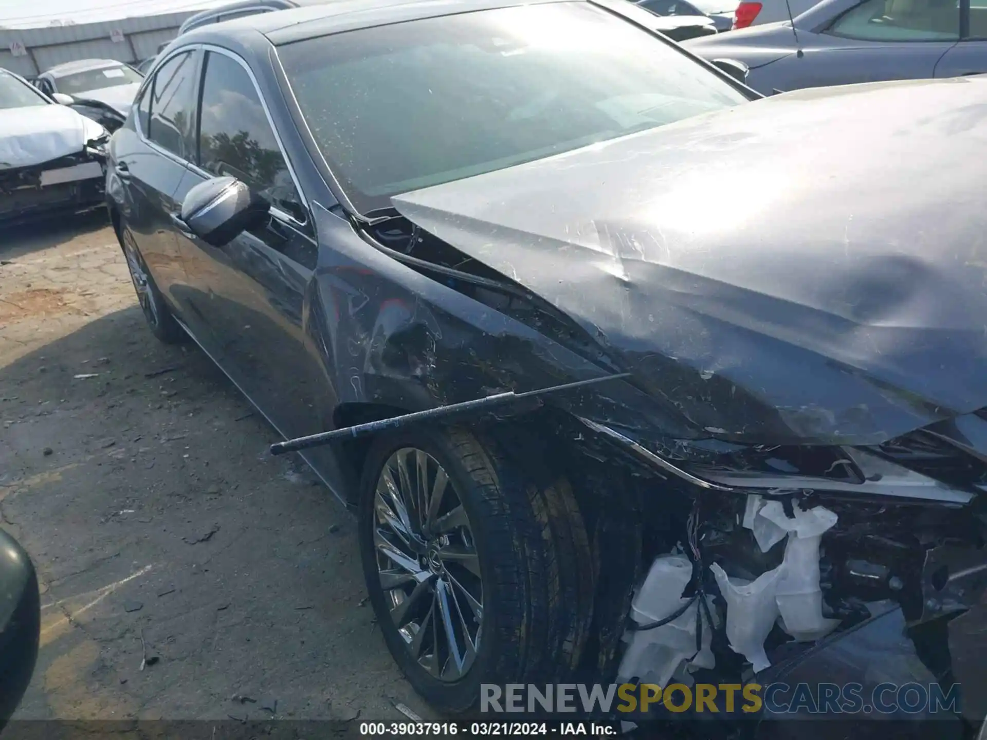 13 Photograph of a damaged car 58AEZ1B11RU172474 LEXUS ES 2024