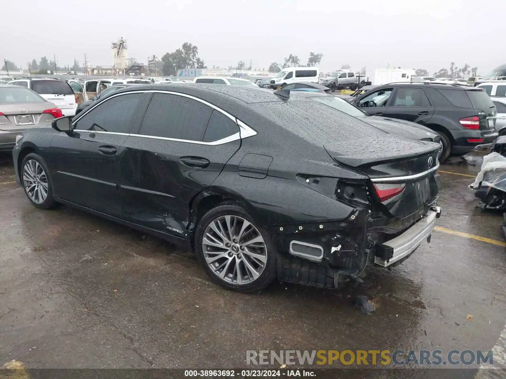 3 Photograph of a damaged car 58AD21B1XLU006669 LEXUS ES 300H 2020