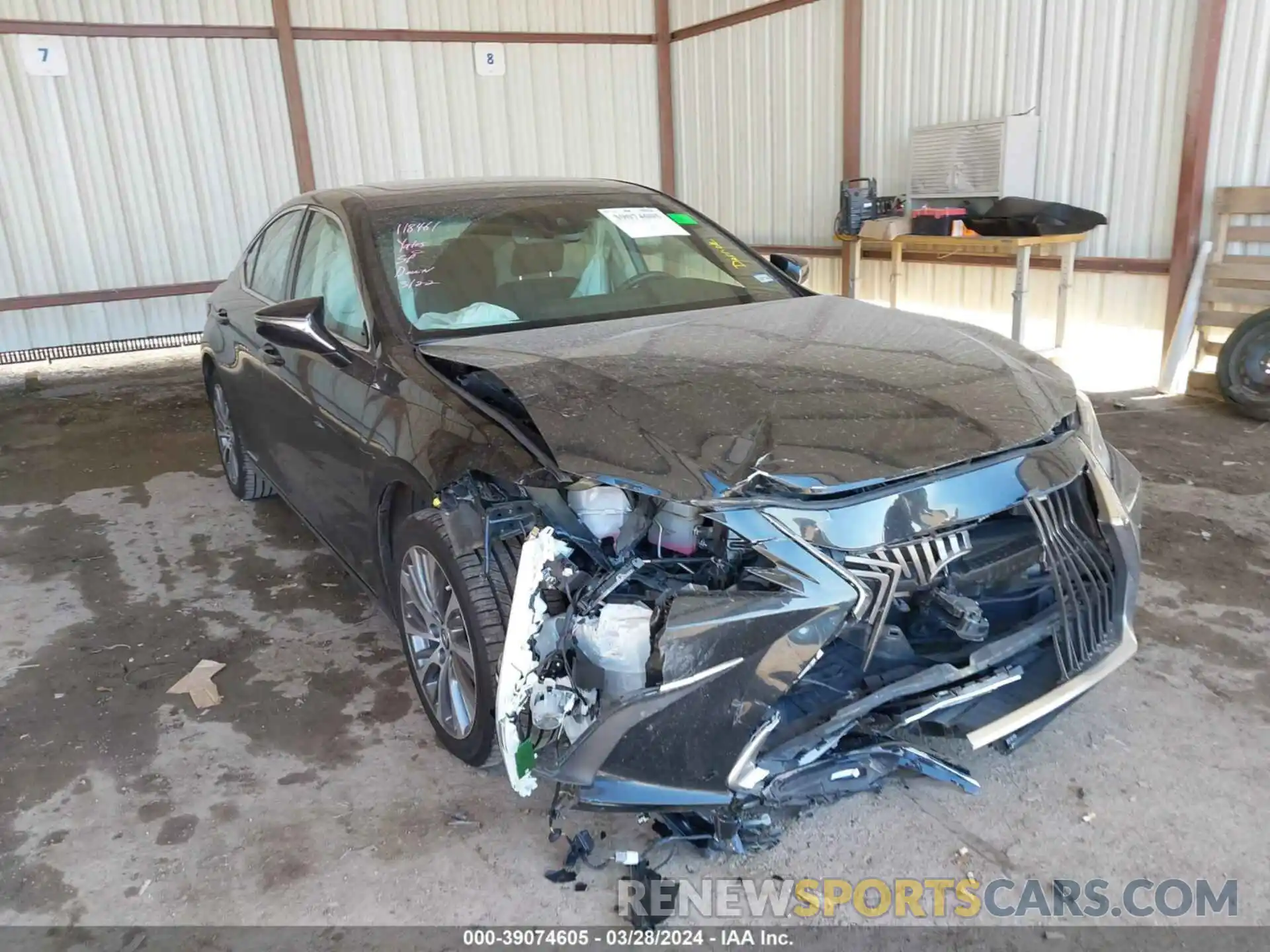 1 Photograph of a damaged car 58ADA1C12MU001940 LEXUS ES 300H 2021