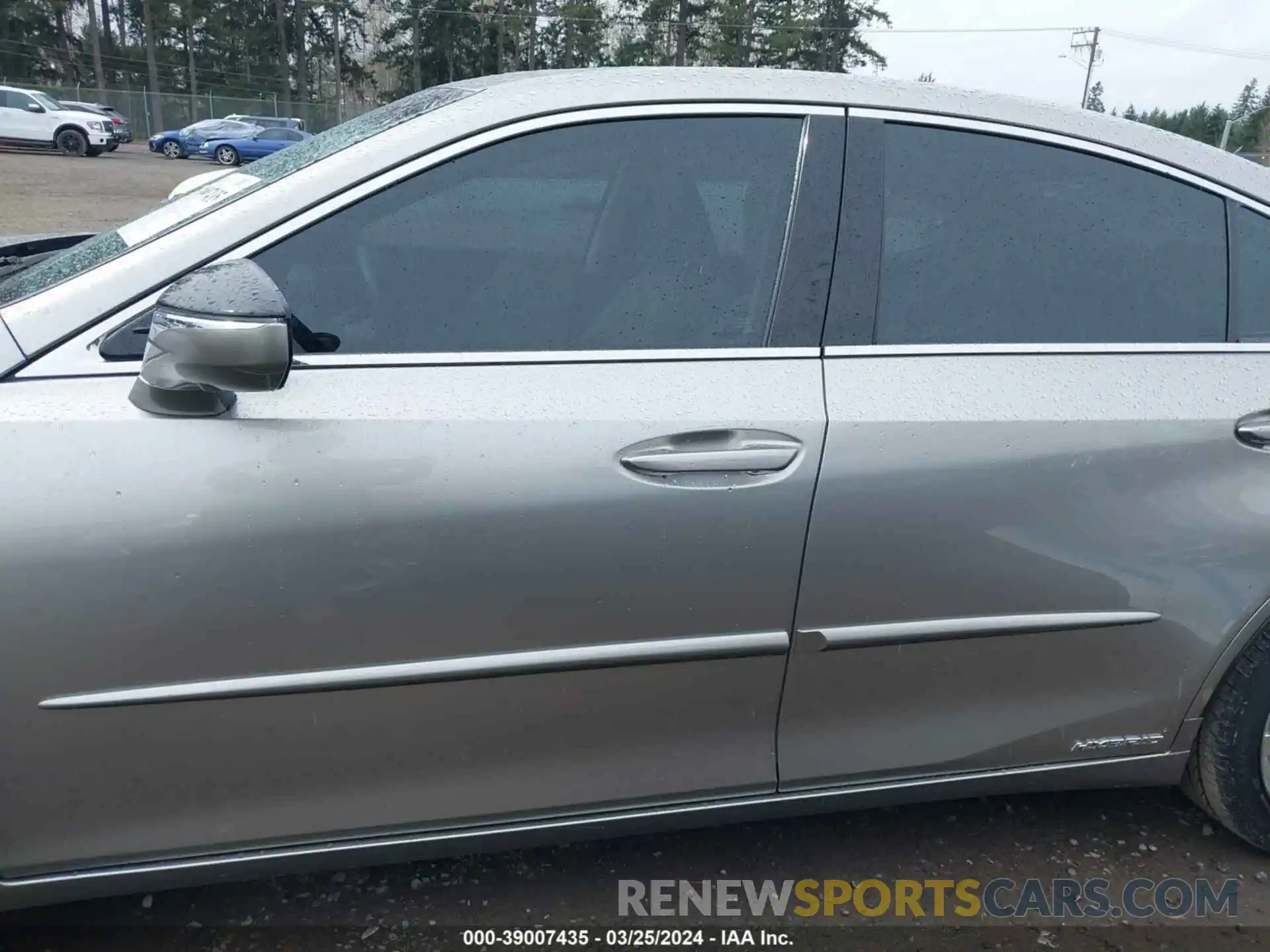 15 Photograph of a damaged car 58AEA1C16MU004747 LEXUS ES 300H 2021