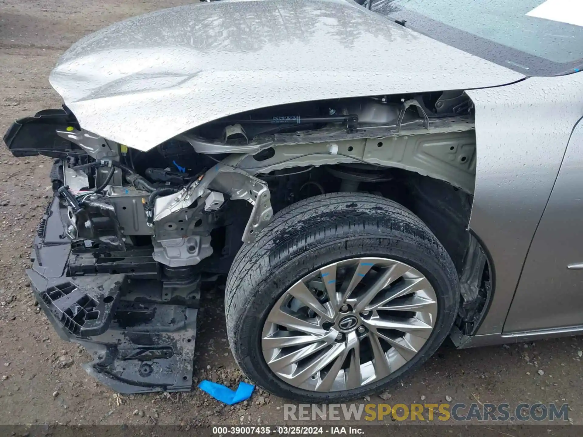 6 Фотография поврежденного автомобиля 58AEA1C16MU004747 LEXUS ES 300H 2021