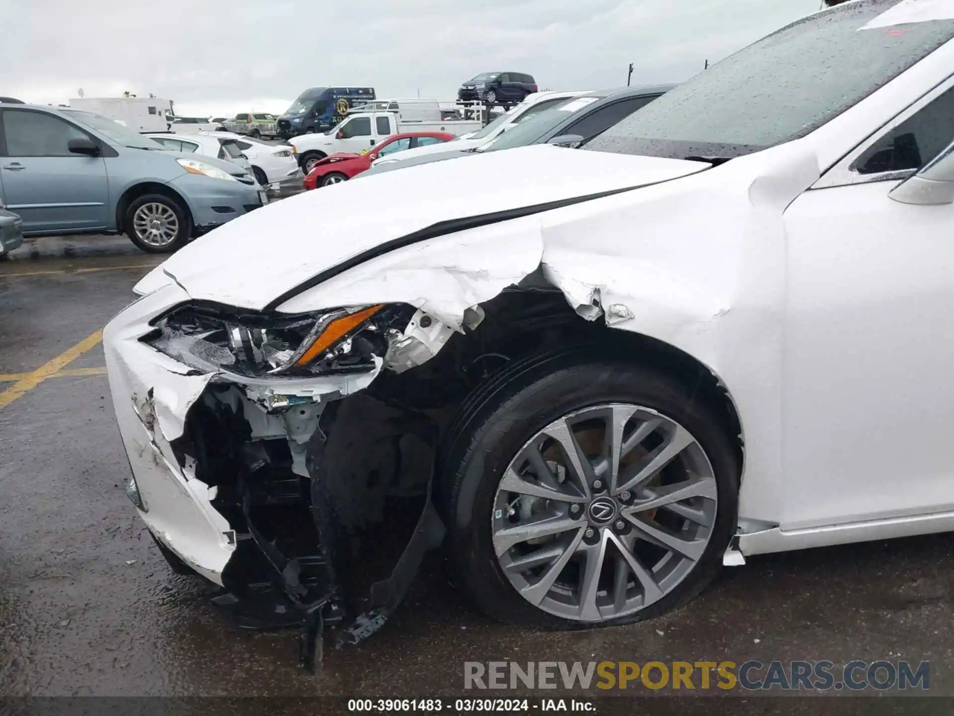 6 Photograph of a damaged car 58ACA1C17NU024336 LEXUS ES 300H 2022