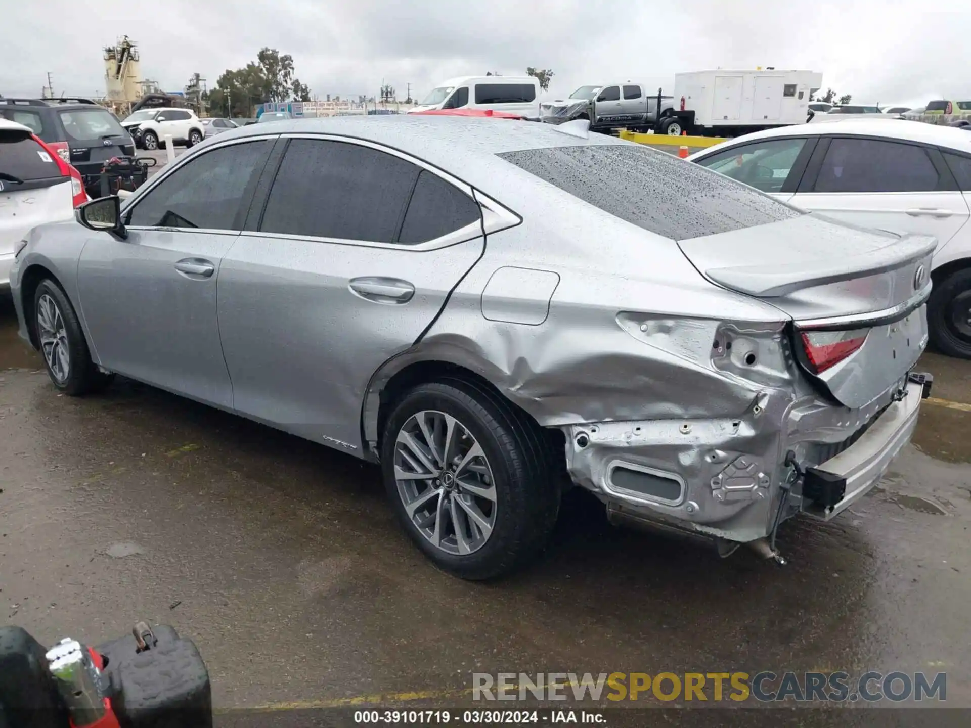 3 Photograph of a damaged car 58ACA1C19NU013127 LEXUS ES 300H 2022