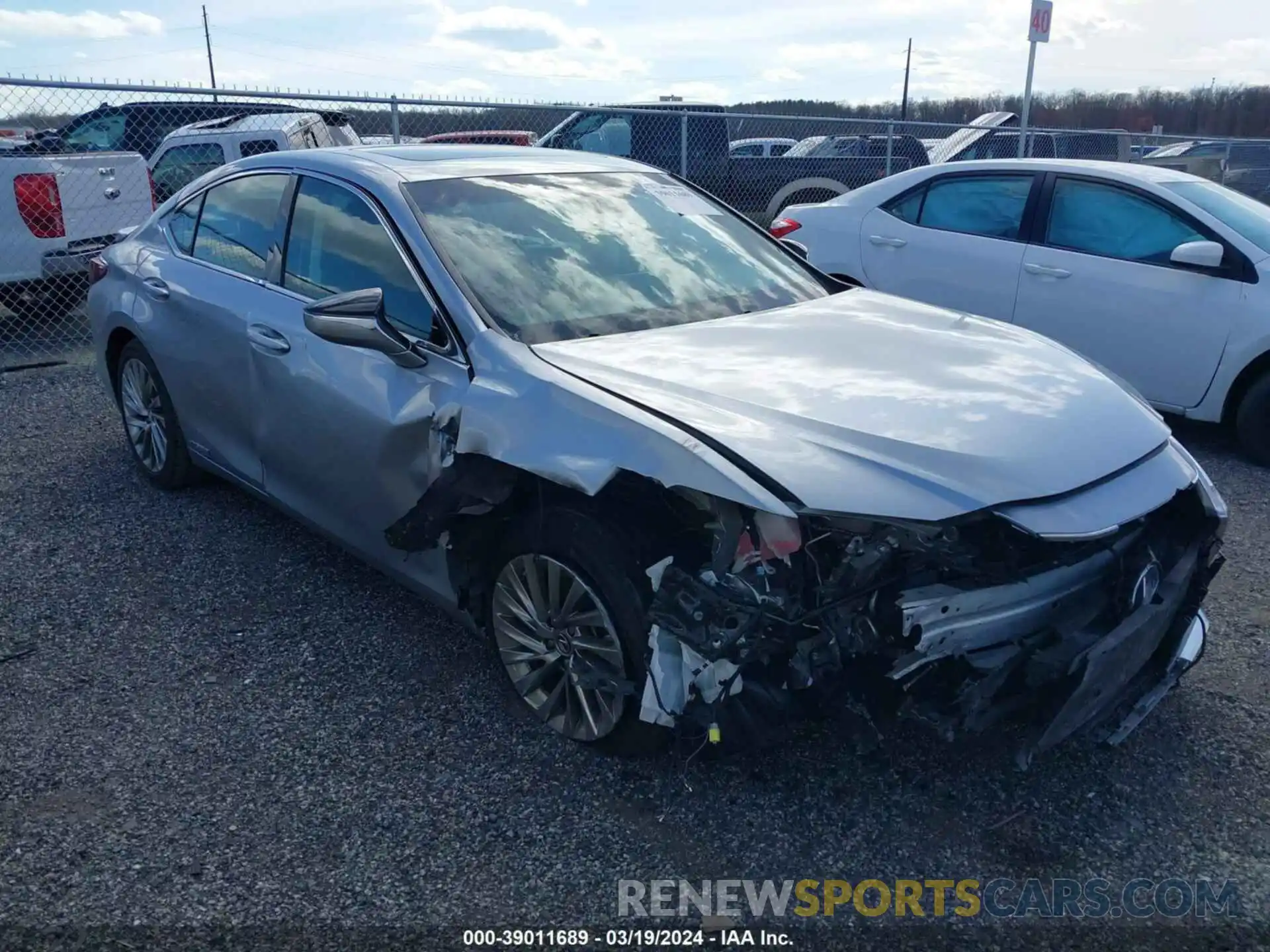 1 Photograph of a damaged car 58AEA1C19NU013931 LEXUS ES 300H 2022