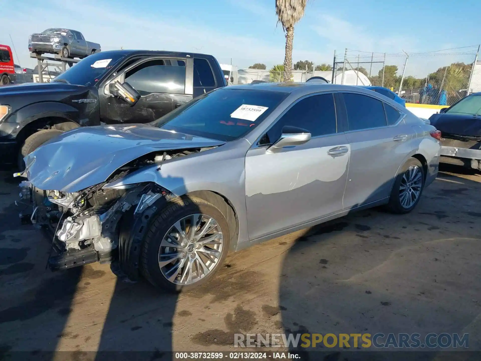 2 Photograph of a damaged car 58AGA1C16NU024913 LEXUS ES 300H 2022