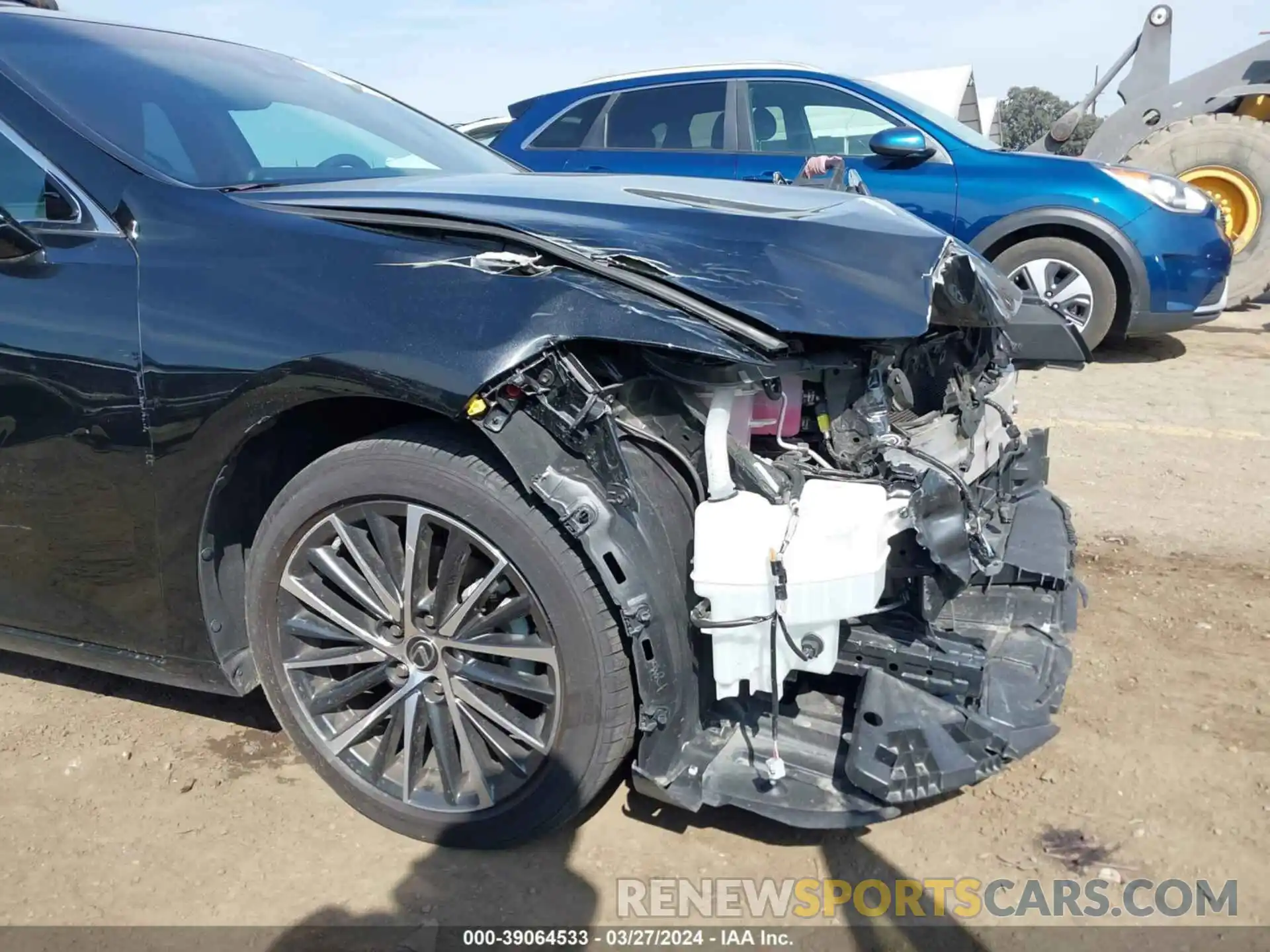 6 Photograph of a damaged car 58ADA1C10PU034522 LEXUS ES 300H 2023