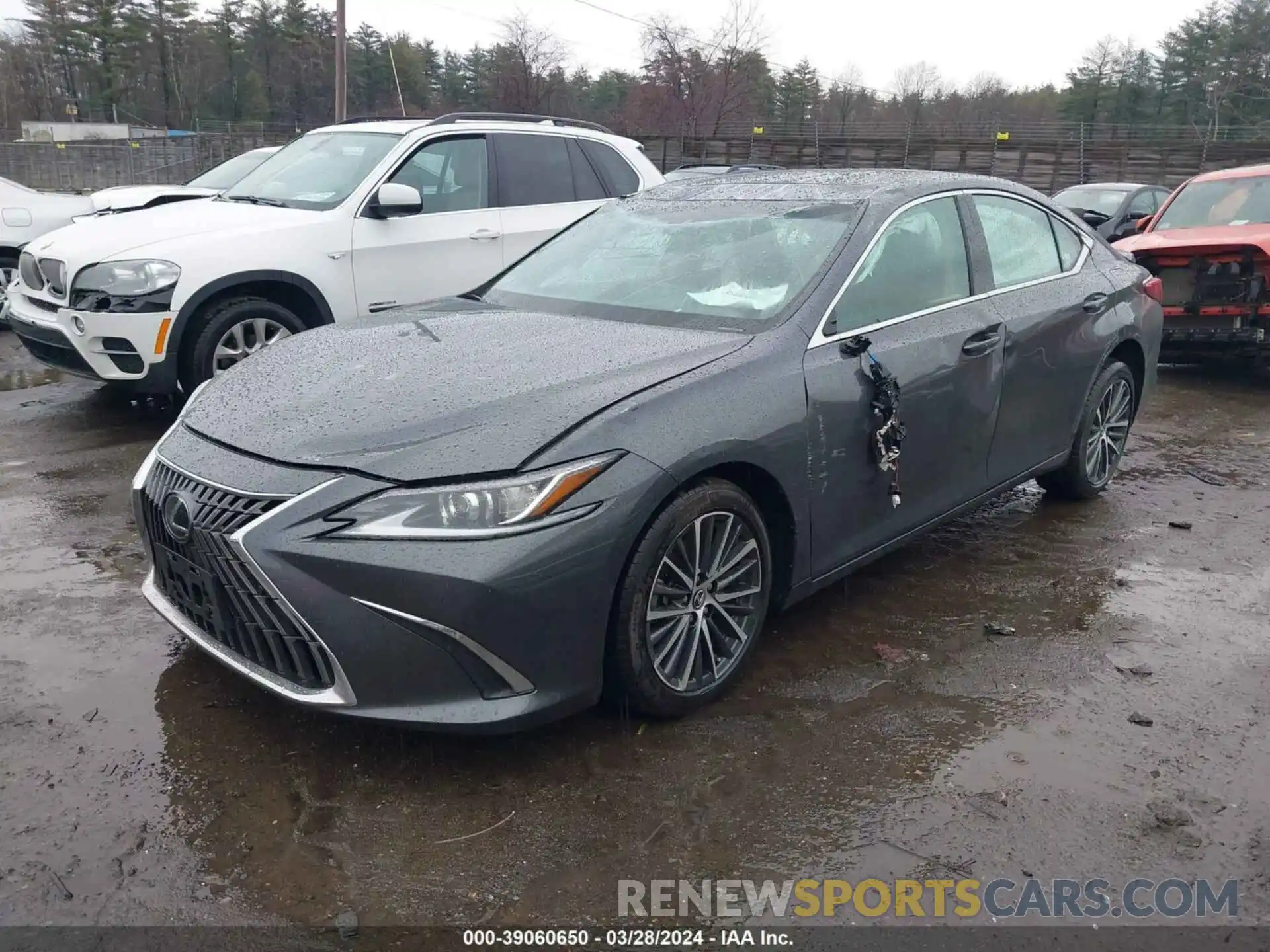 2 Photograph of a damaged car 58ADA1C13PU028908 LEXUS ES 300H 2023