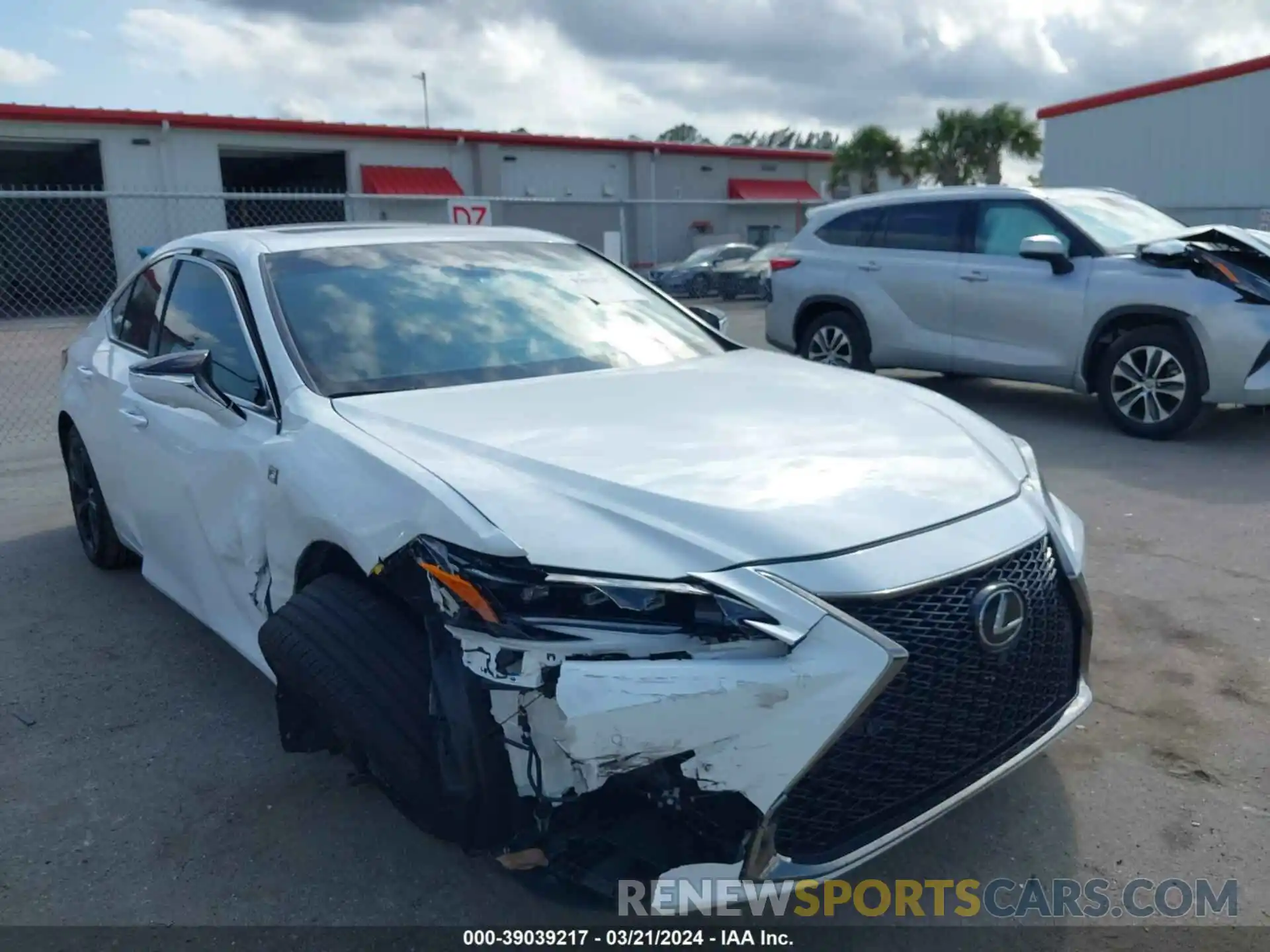 1 Photograph of a damaged car 58ABA1C10RU037513 LEXUS ES 300H 2024