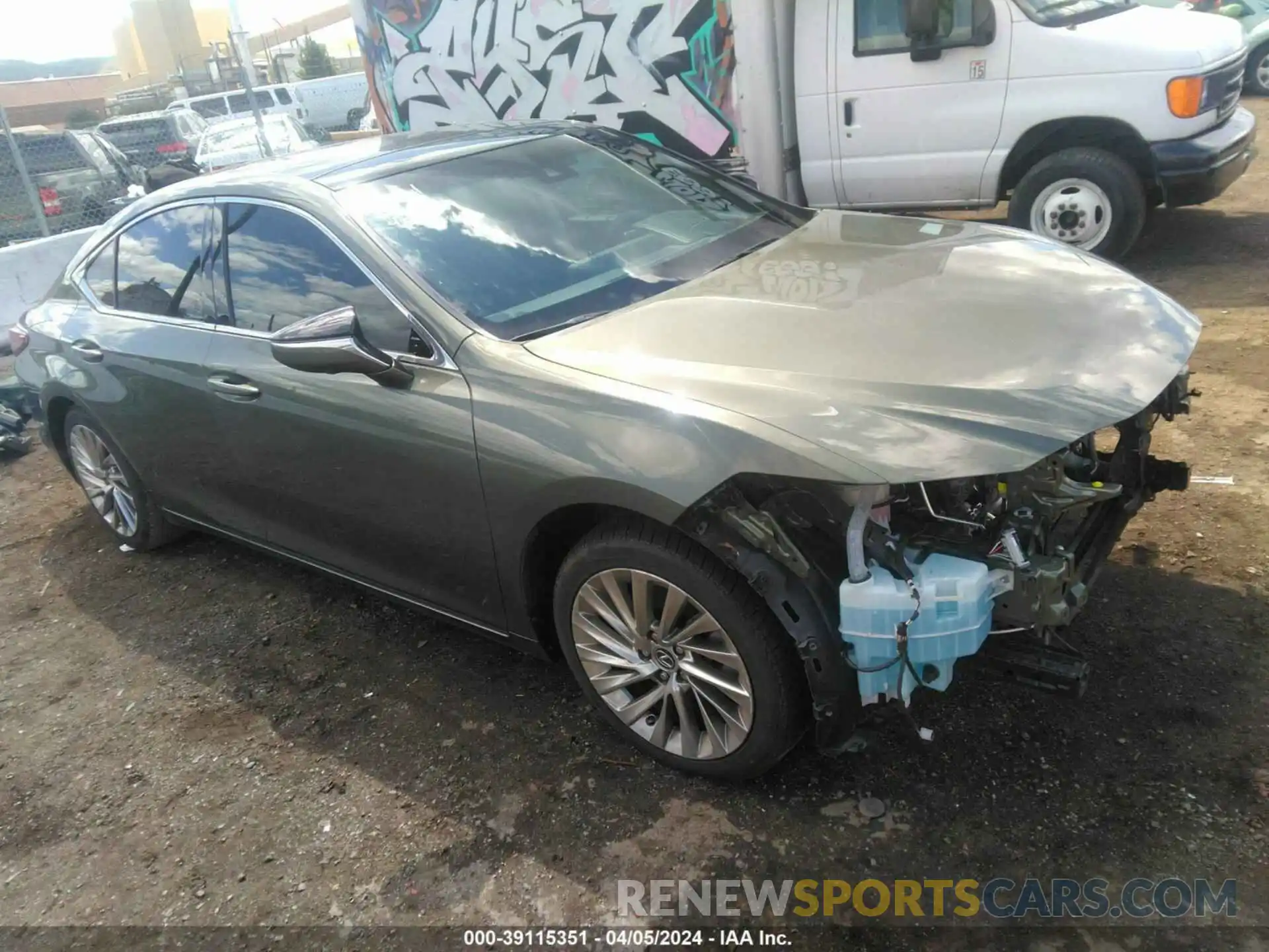 1 Photograph of a damaged car 58ABZ1B11KU050013 LEXUS ES 350 2019