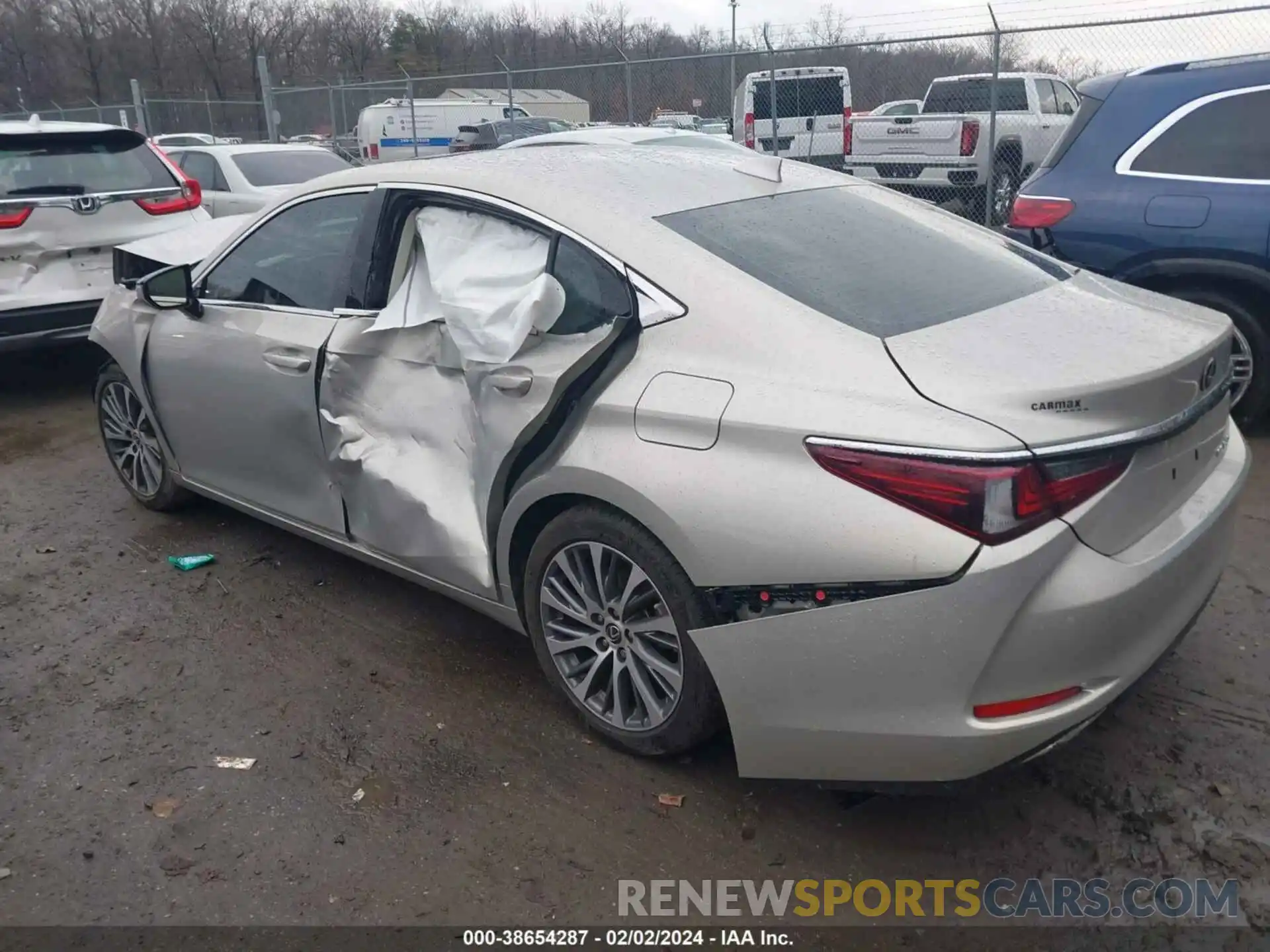 3 Photograph of a damaged car 58ABZ1B14KU020567 LEXUS ES 350 2019