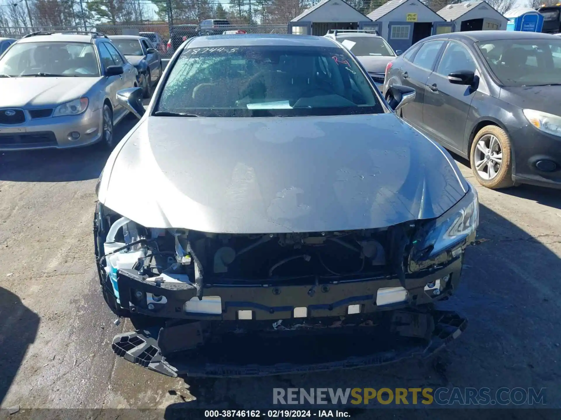 12 Photograph of a damaged car 58ABZ1B15KU042190 LEXUS ES 350 2019