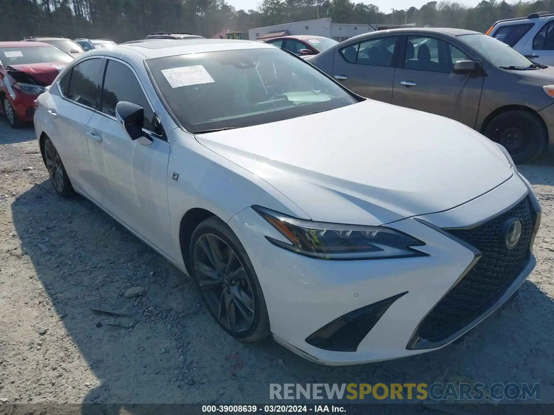 1 Photograph of a damaged car 58ABZ1B17KU032437 LEXUS ES 350 2019