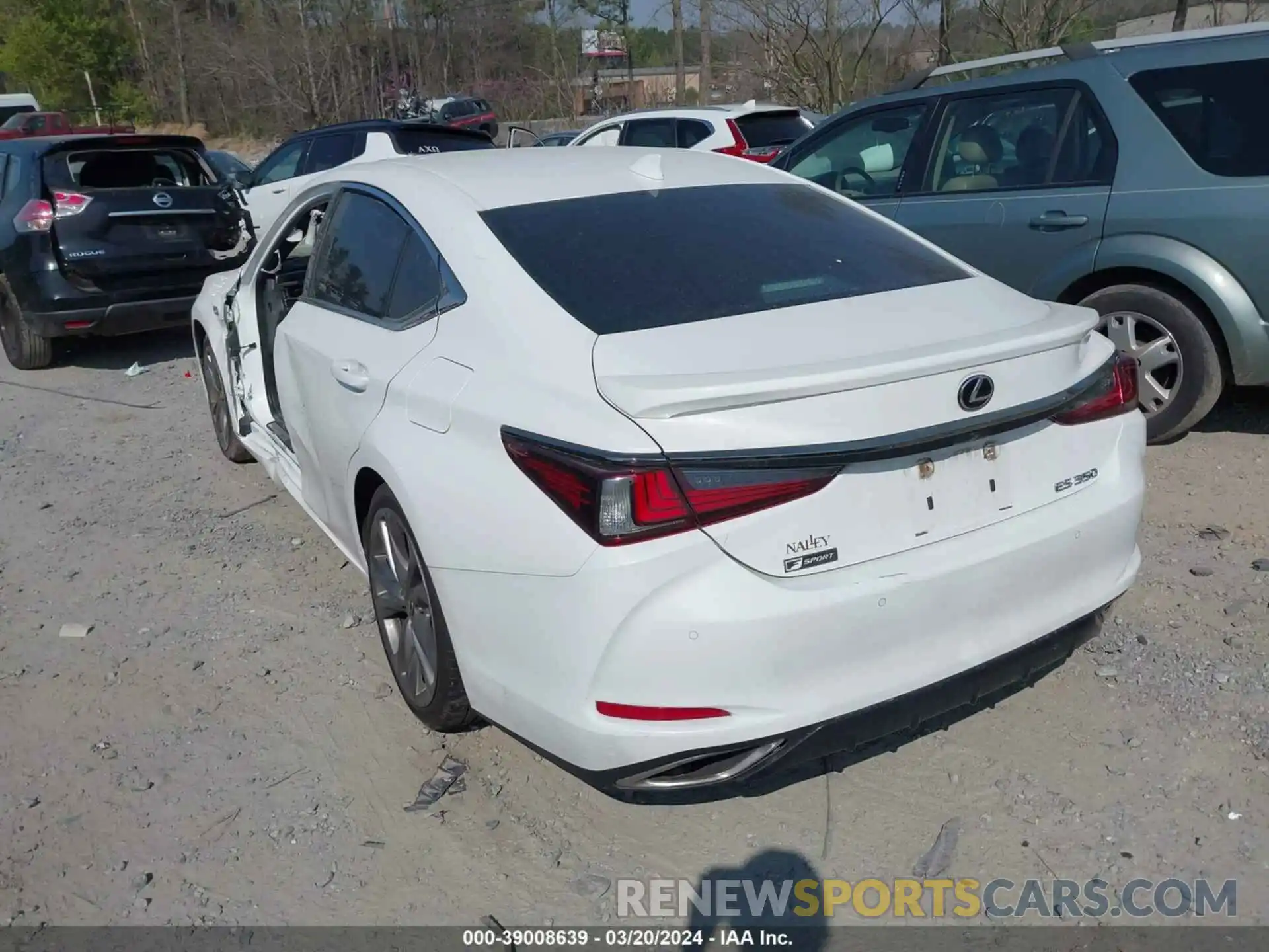 3 Photograph of a damaged car 58ABZ1B17KU032437 LEXUS ES 350 2019