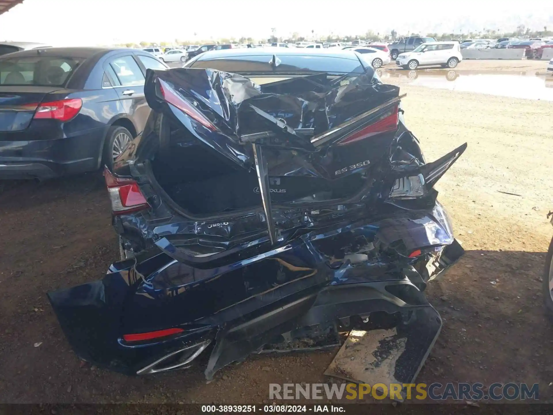 16 Photograph of a damaged car JTHBZ1B13K2001241 LEXUS ES 350 2019