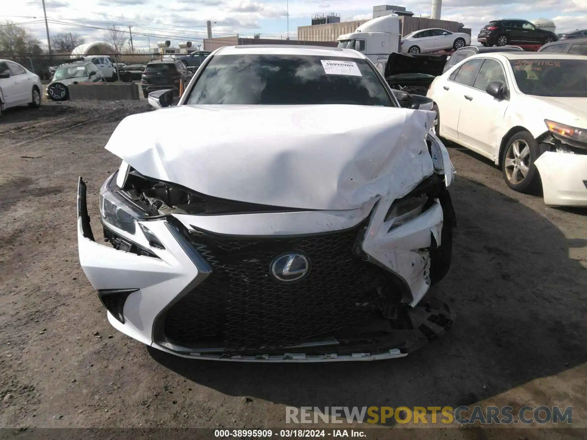 12 Photograph of a damaged car 58AGZ1B19LU054561 LEXUS ES 350 2020