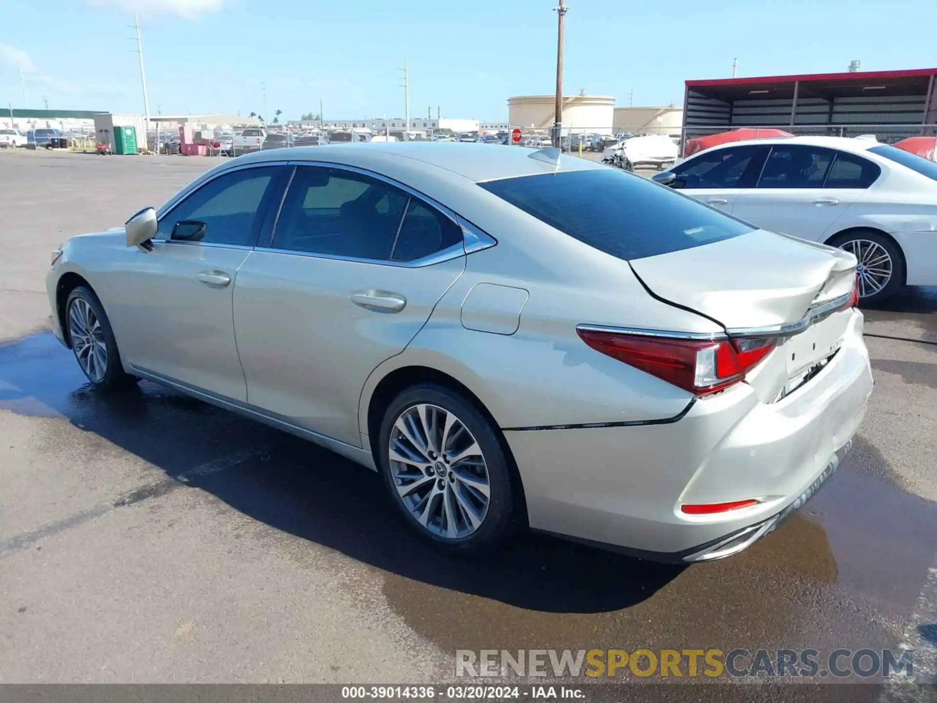 3 Photograph of a damaged car JTHEZ1B18L2010192 LEXUS ES 350 2020