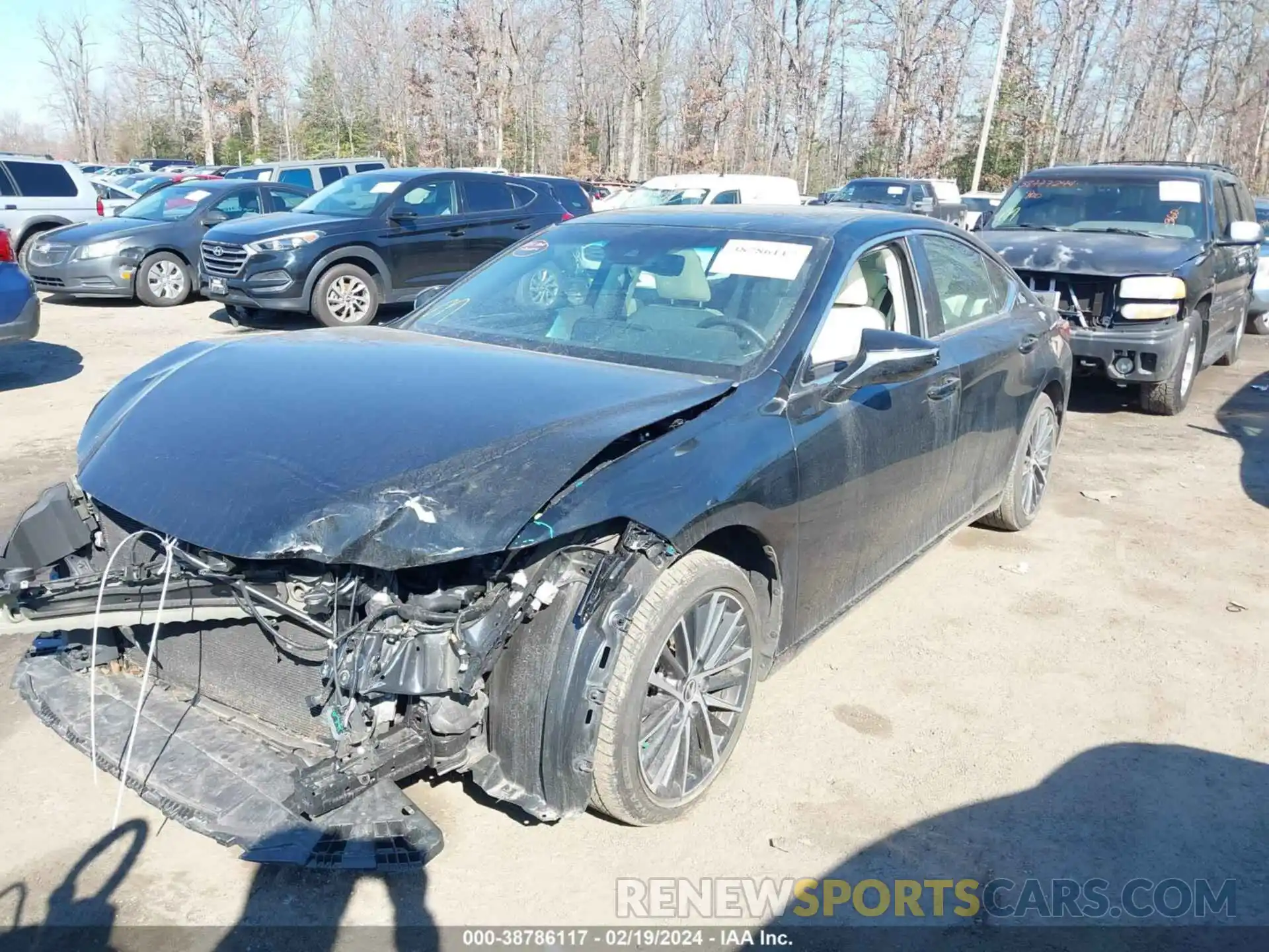 2 Photograph of a damaged car 58ADZ1B14NU114381 LEXUS ES 350 2022