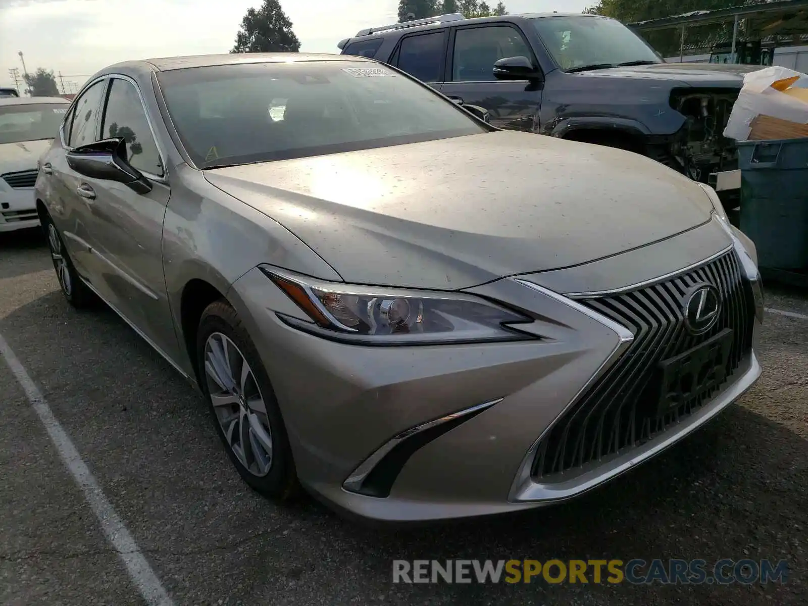 1 Photograph of a damaged car 58ACZ1B16LU071090 LEXUS ES 350 BAS 2020