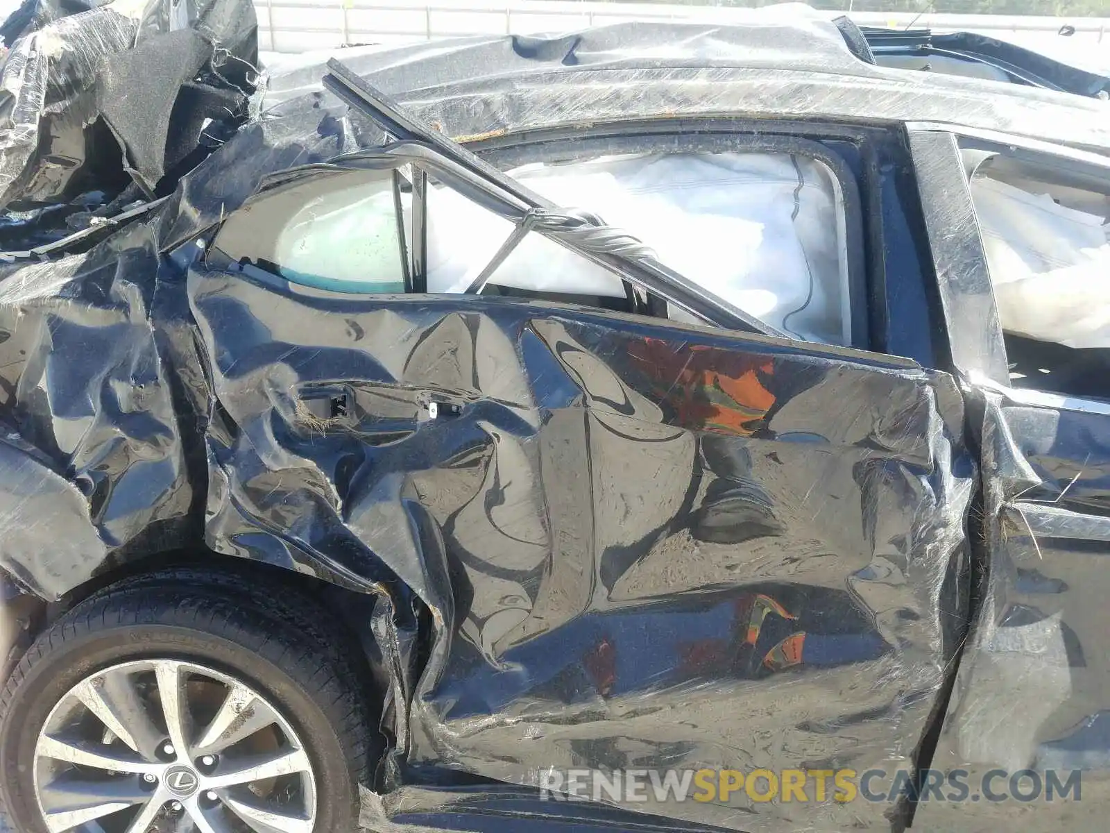 6 Photograph of a damaged car 58ACZ1B19LU079958 LEXUS ES 350 BAS 2020