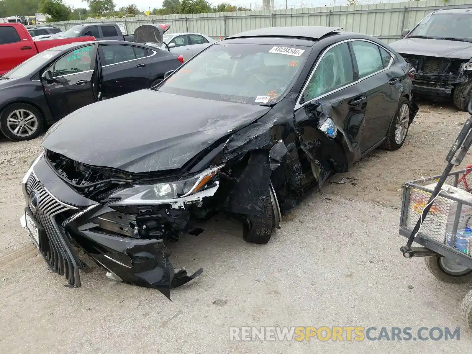 2 Photograph of a damaged car 58AEZ1B10LU055993 LEXUS ES 350 LUX 2020