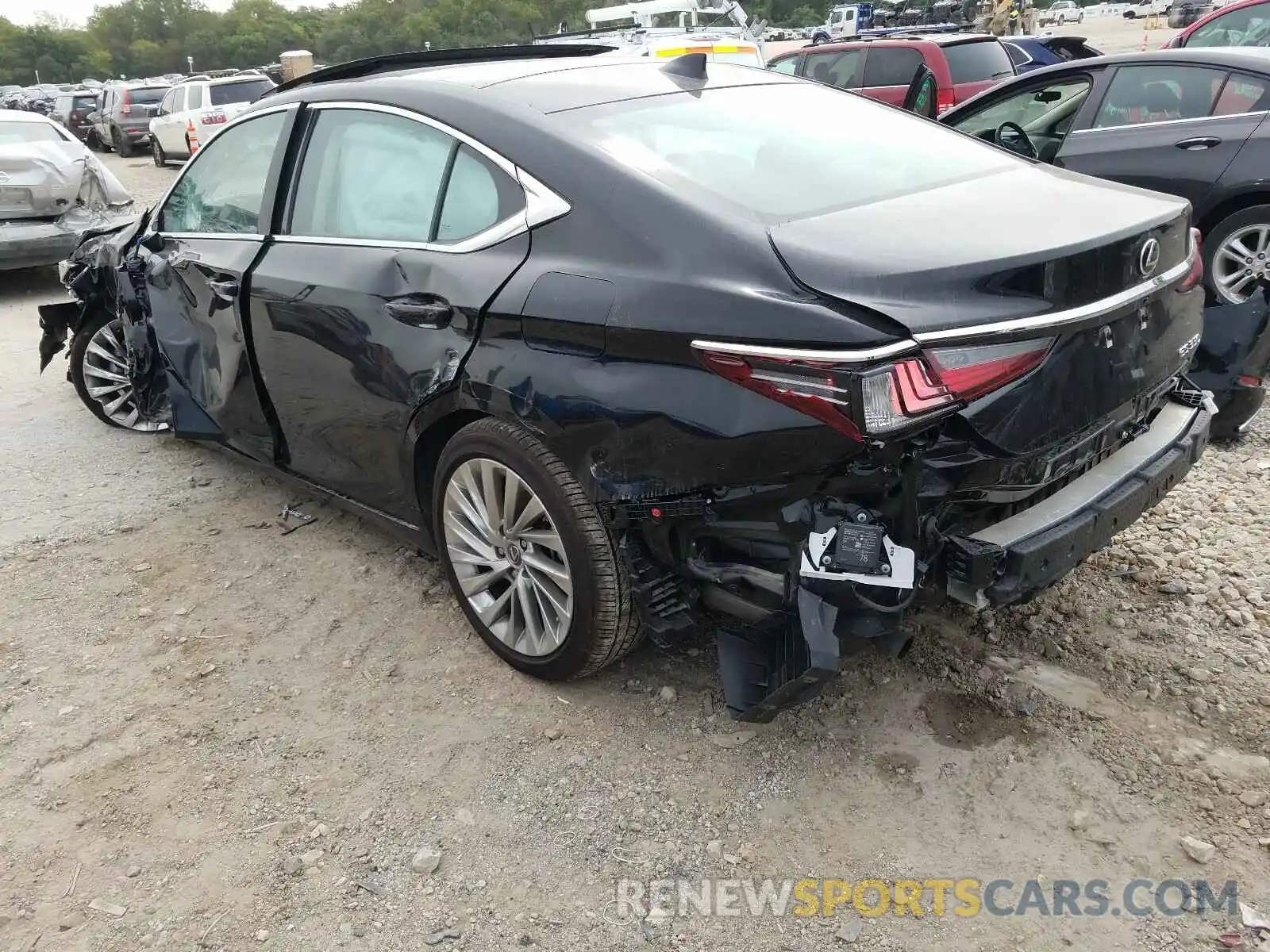 3 Photograph of a damaged car 58AEZ1B10LU055993 LEXUS ES 350 LUX 2020