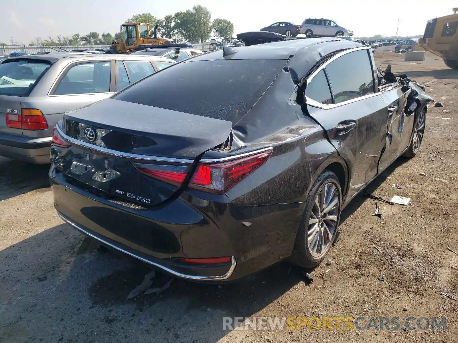 4 Photograph of a damaged car 58AD11D15MU003518 LEXUS ES250 2021