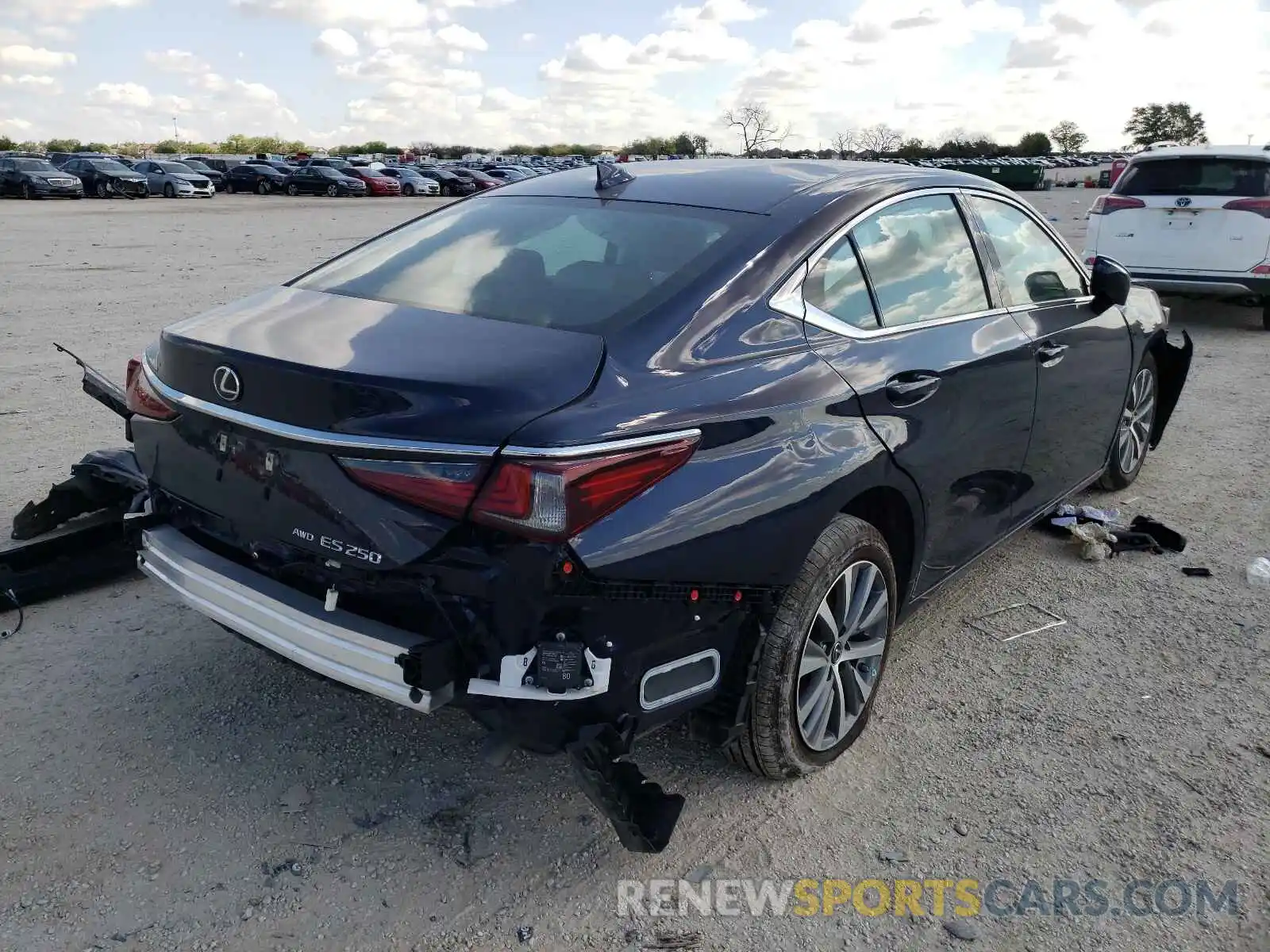 4 Photograph of a damaged car 58AD11D18MU003691 LEXUS ES250 2021