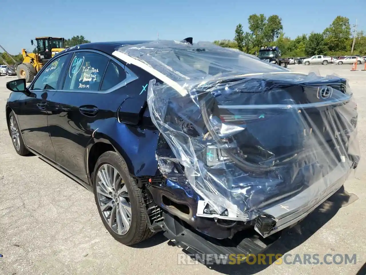 3 Photograph of a damaged car 58AD11D19MU005918 LEXUS ES250 2021