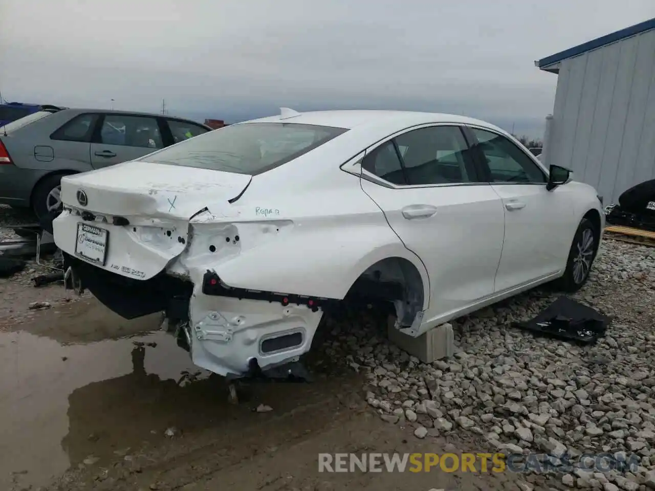 4 Photograph of a damaged car 58AD11D1XMU005281 LEXUS ES250 2021