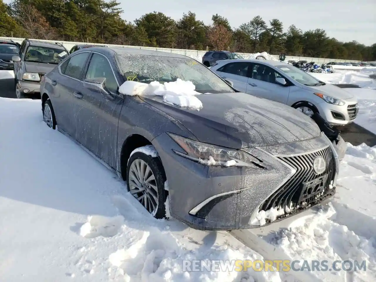 1 Photograph of a damaged car 58AE11D11MU004606 LEXUS ES250 2021