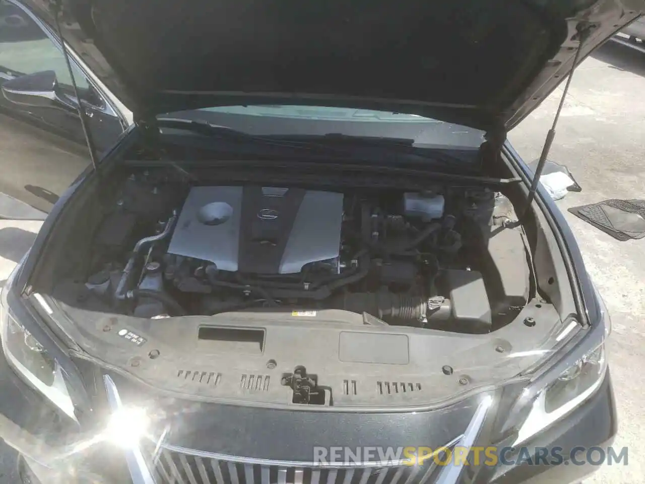 7 Фотография поврежденного автомобиля 58AB21B15KU001059 LEXUS ES300 2019