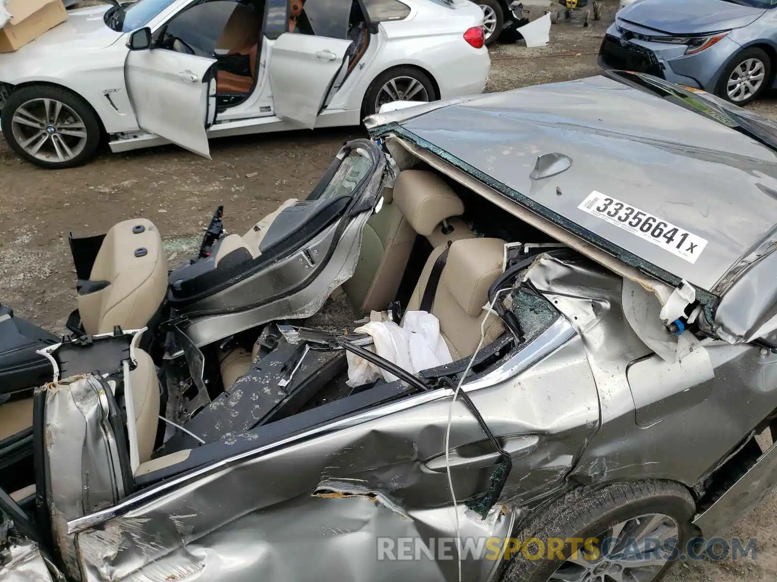 9 Photograph of a damaged car 58AB21B15KU003457 LEXUS ES300 2019