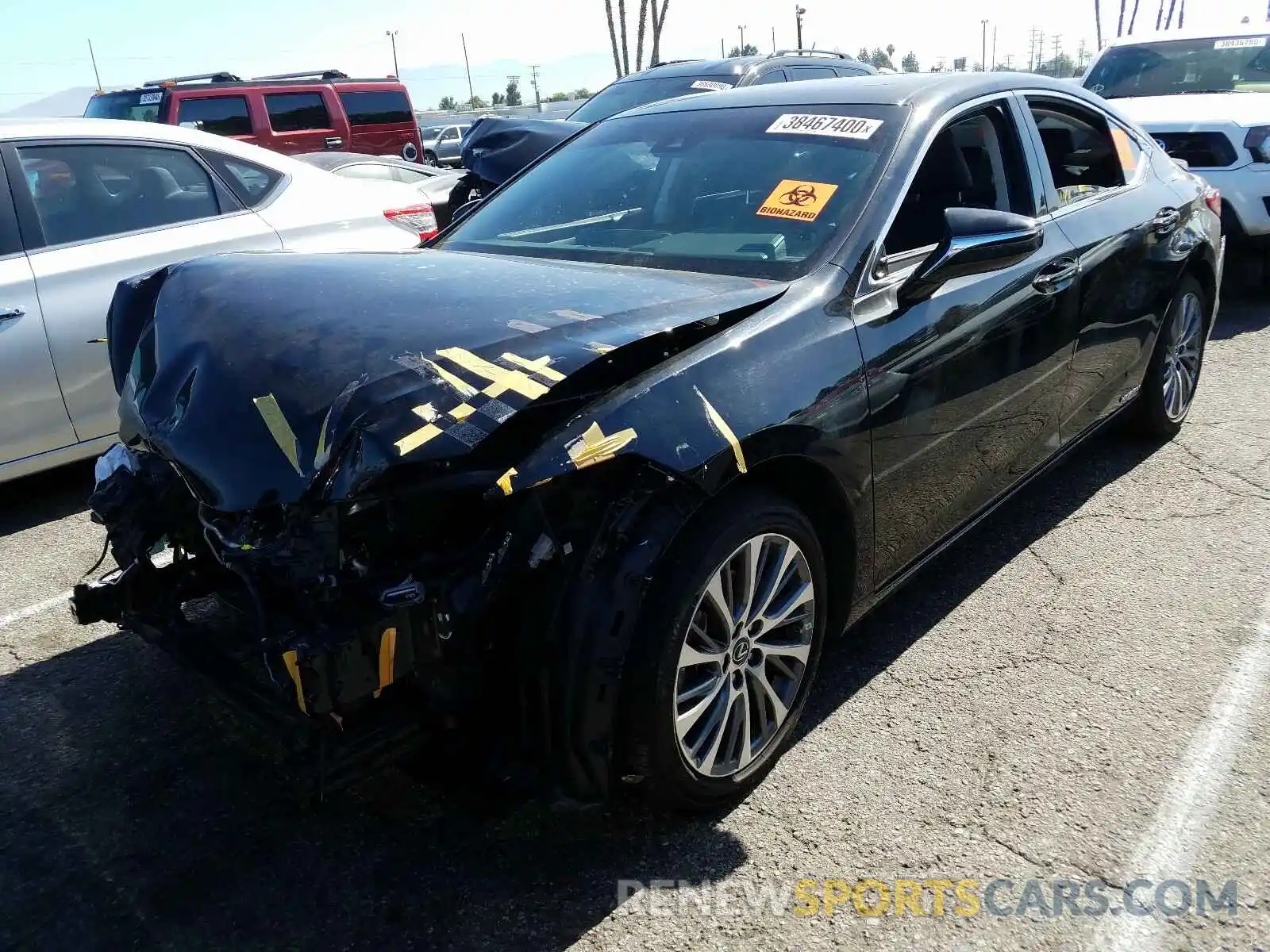 2 Photograph of a damaged car 58AB21B19KU003199 LEXUS ES300 2019