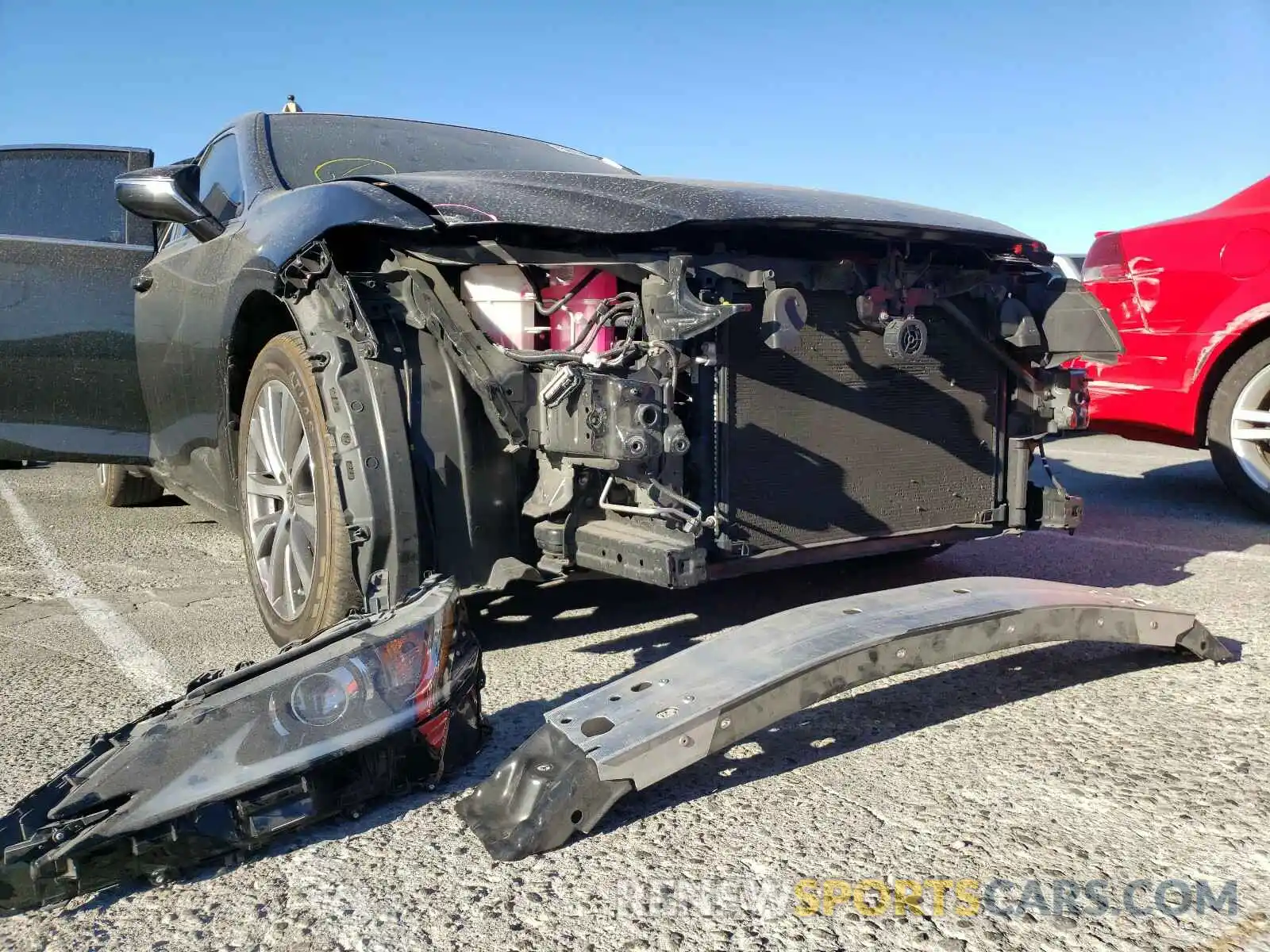 9 Photograph of a damaged car JTHB21B11K2027583 LEXUS ES300 2019