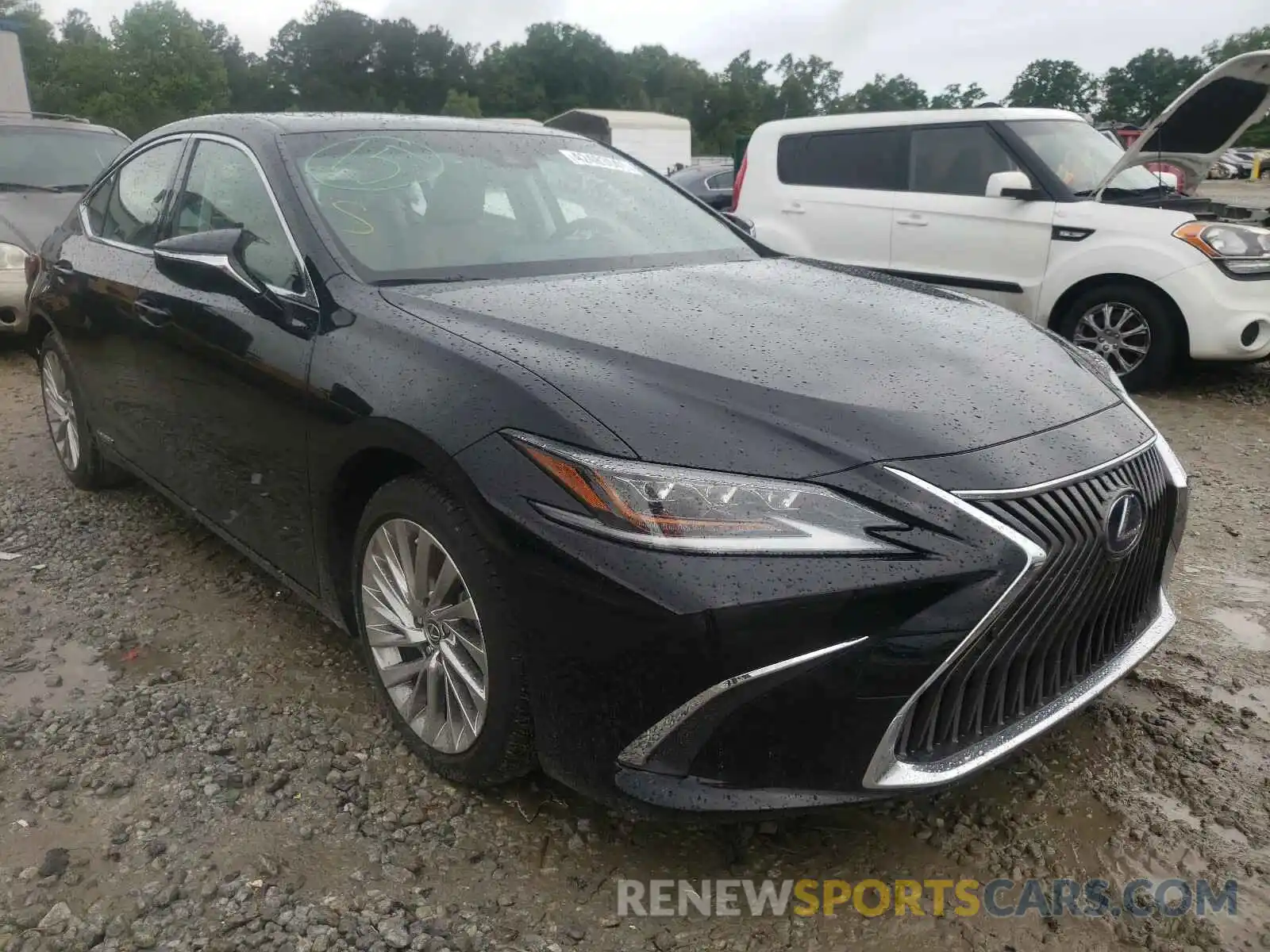 1 Photograph of a damaged car JTHB21B11K2042973 LEXUS ES300 2019