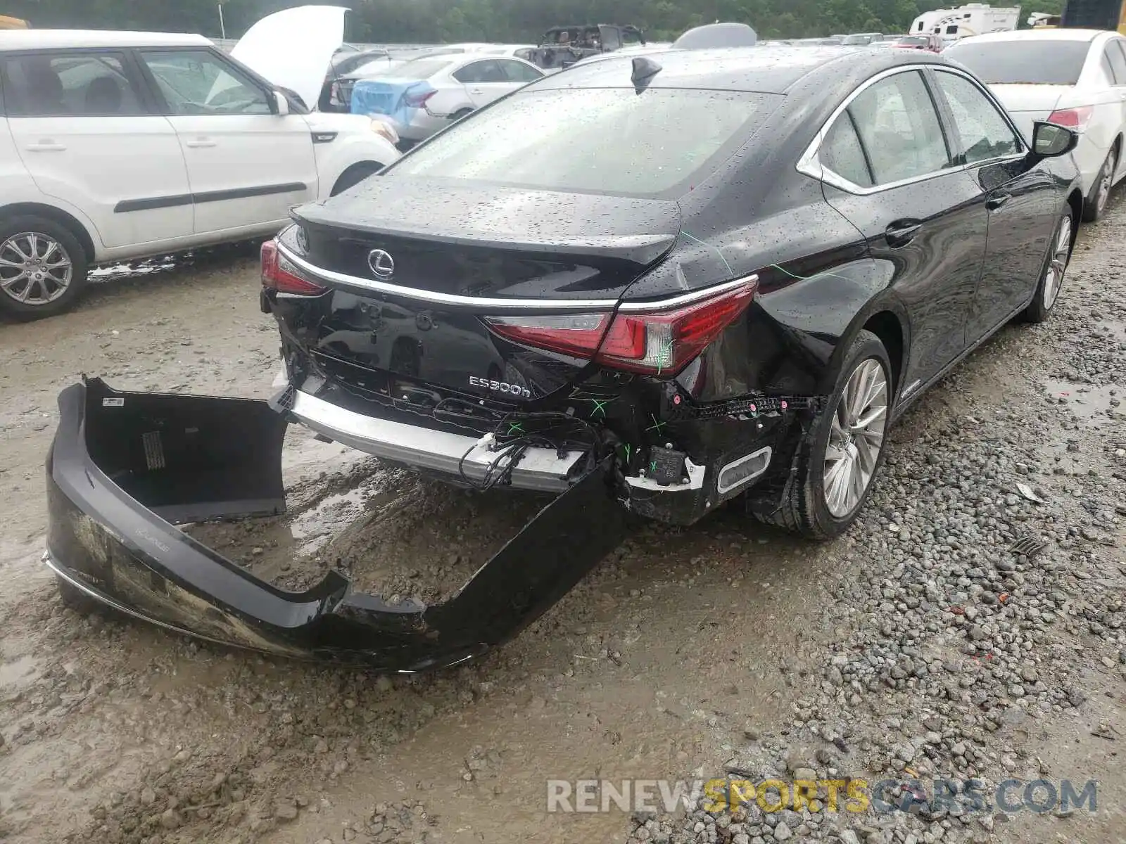 4 Photograph of a damaged car JTHB21B11K2042973 LEXUS ES300 2019