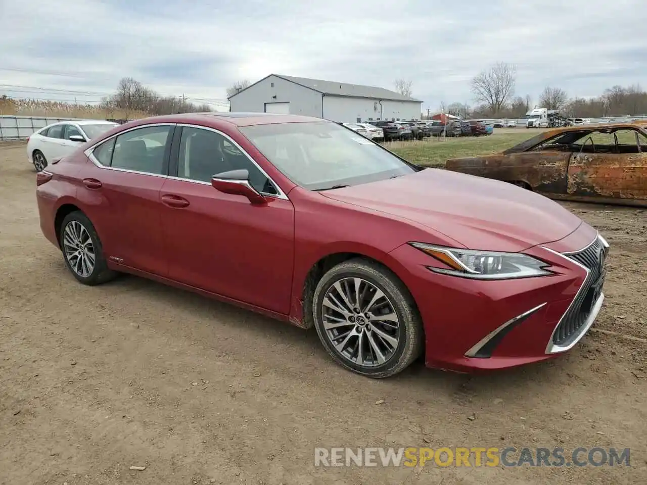 4 Photograph of a damaged car JTHB21B12K2026121 LEXUS ES300 2019