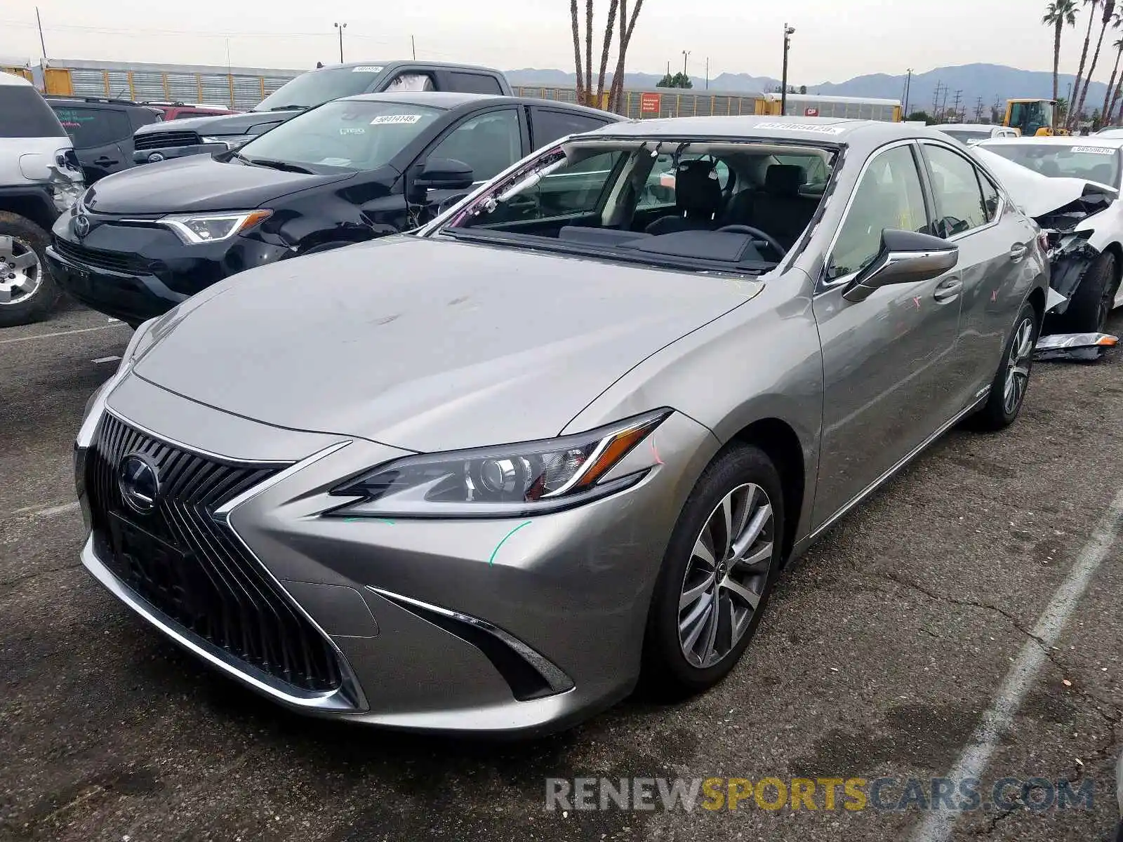 2 Photograph of a damaged car JTHB21B12K2033361 LEXUS ES300 2019