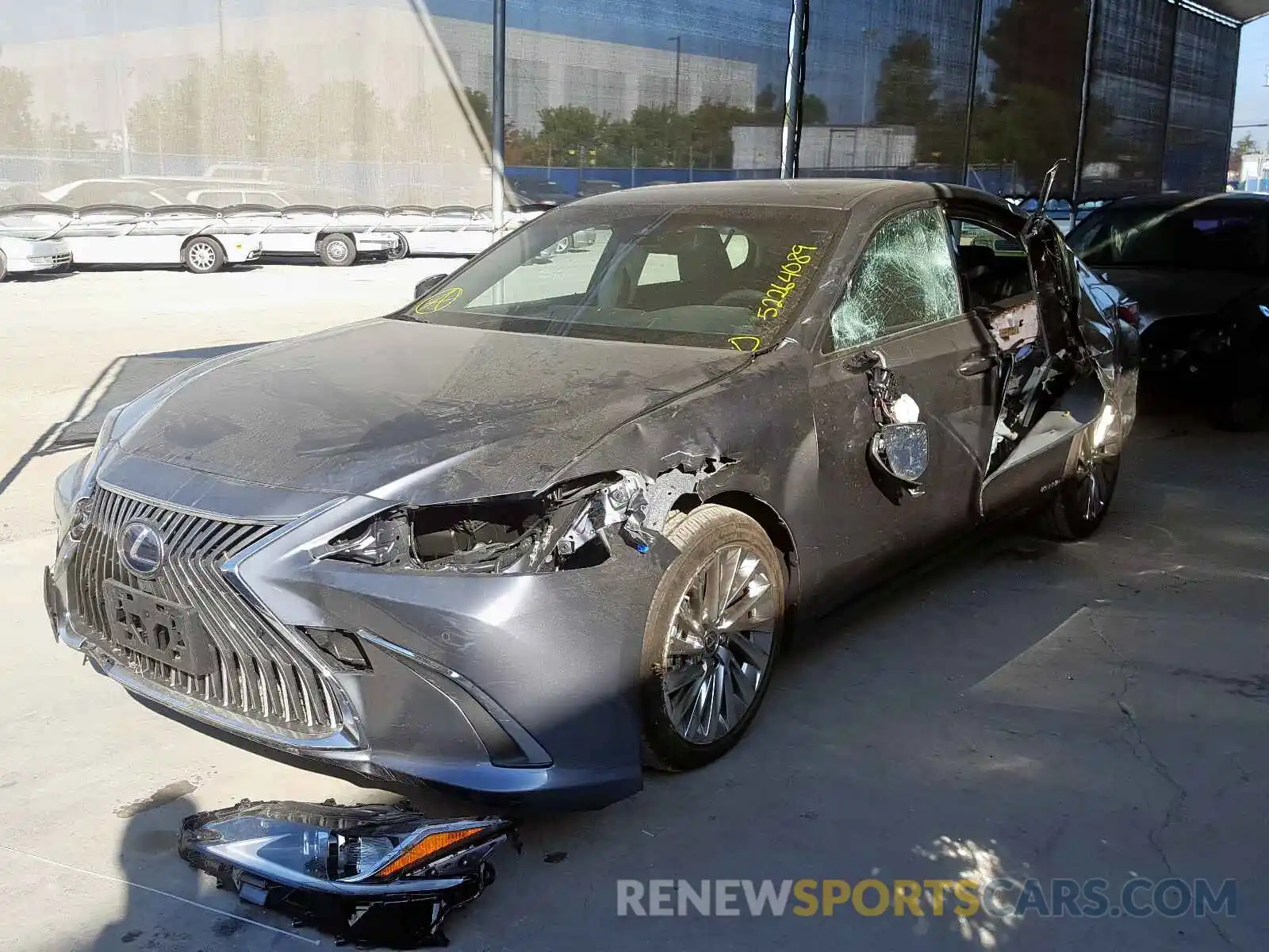 2 Photograph of a damaged car JTHB21B13K2023177 LEXUS ES300 2019