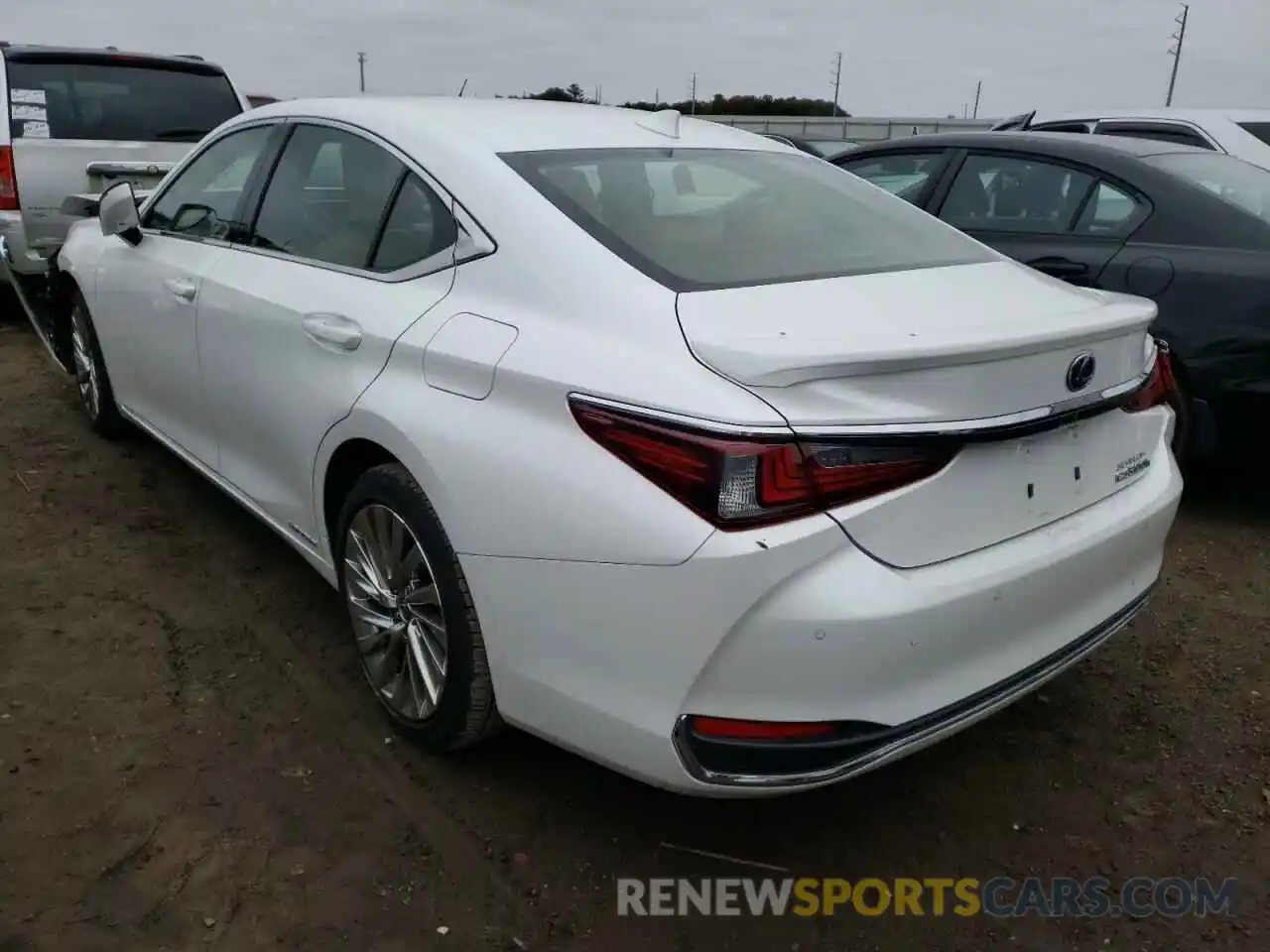 3 Фотография поврежденного автомобиля JTHB21B13K2023535 LEXUS ES300 2019