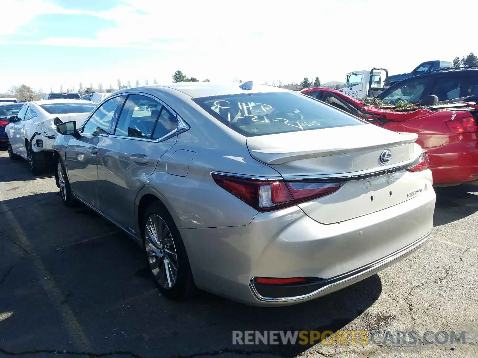 3 Photograph of a damaged car JTHB21B14K2018649 LEXUS ES300 2019