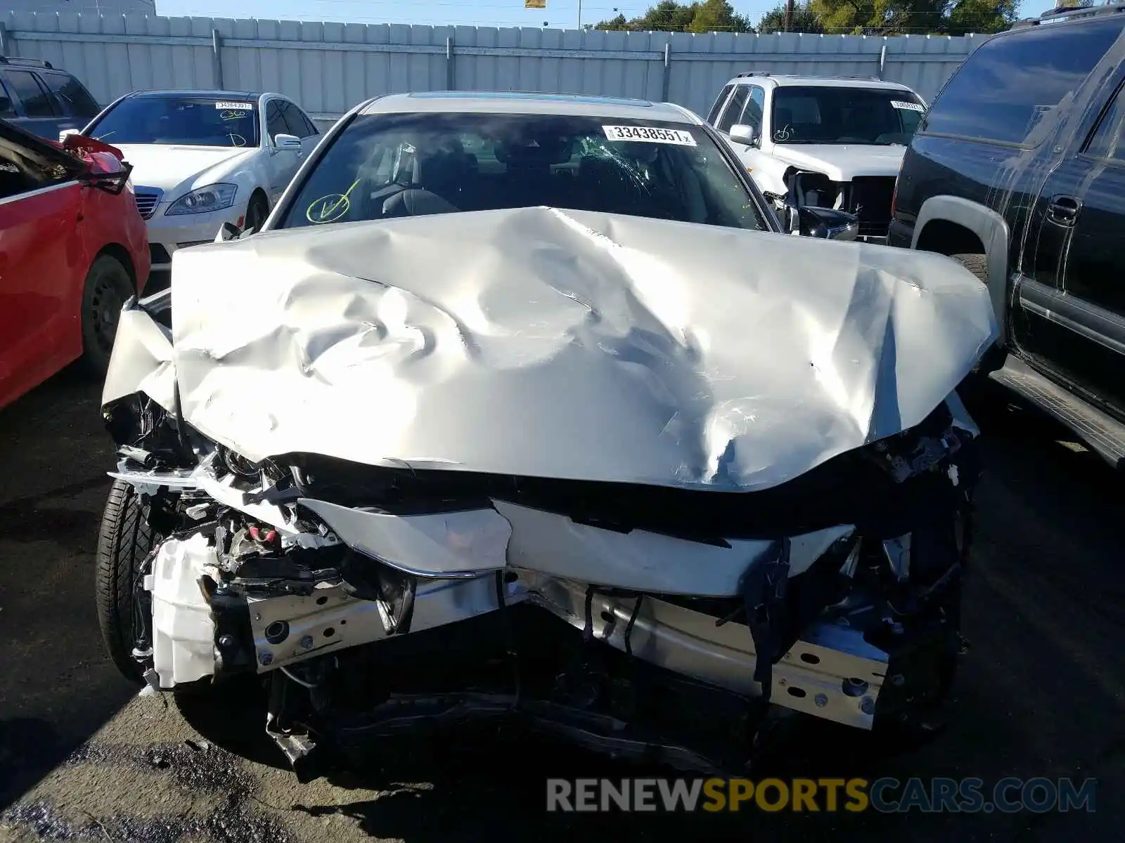 9 Photograph of a damaged car JTHB21B14K2018649 LEXUS ES300 2019