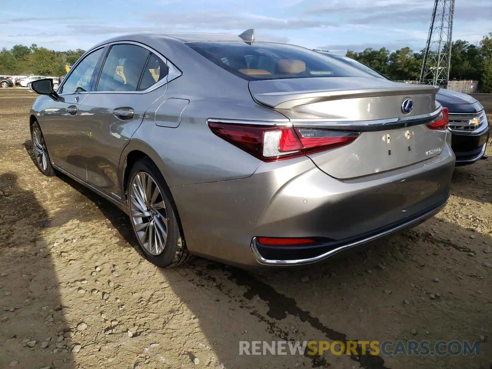 3 Photograph of a damaged car JTHB21B16K2002405 LEXUS ES300 2019